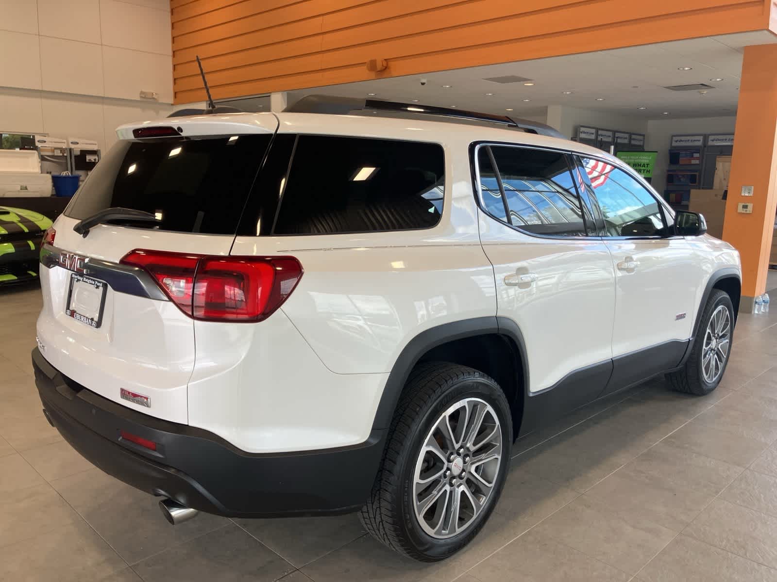 Thumbnail: 2017 GMC Acadia - 5