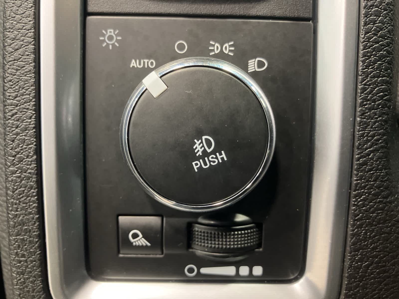 Thumbnail: 2016 RAM 1500 - 13