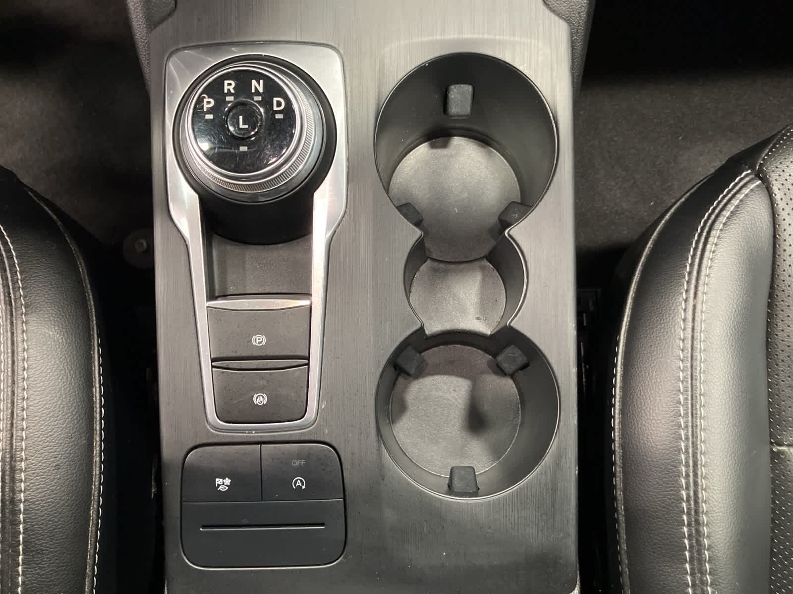 Thumbnail: 2021 Ford Escape - 17