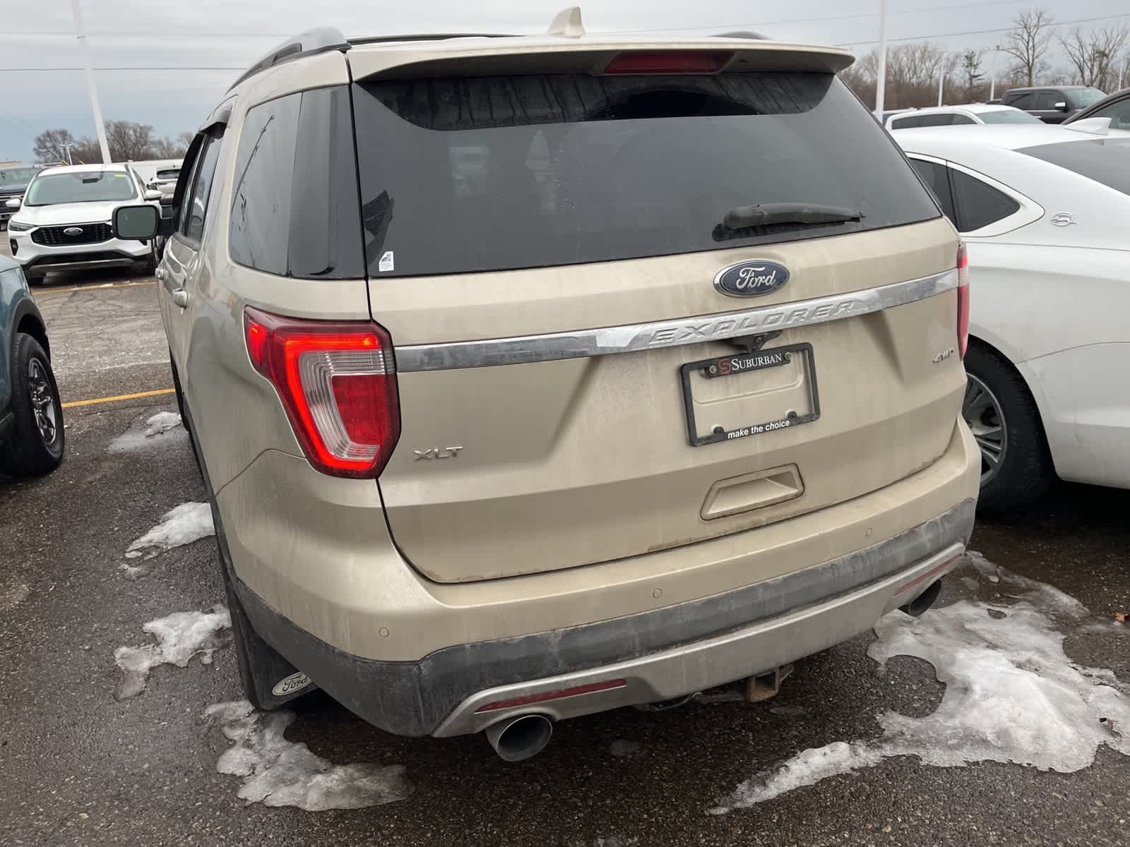 Thumbnail: 2017 Ford Explorer - 11