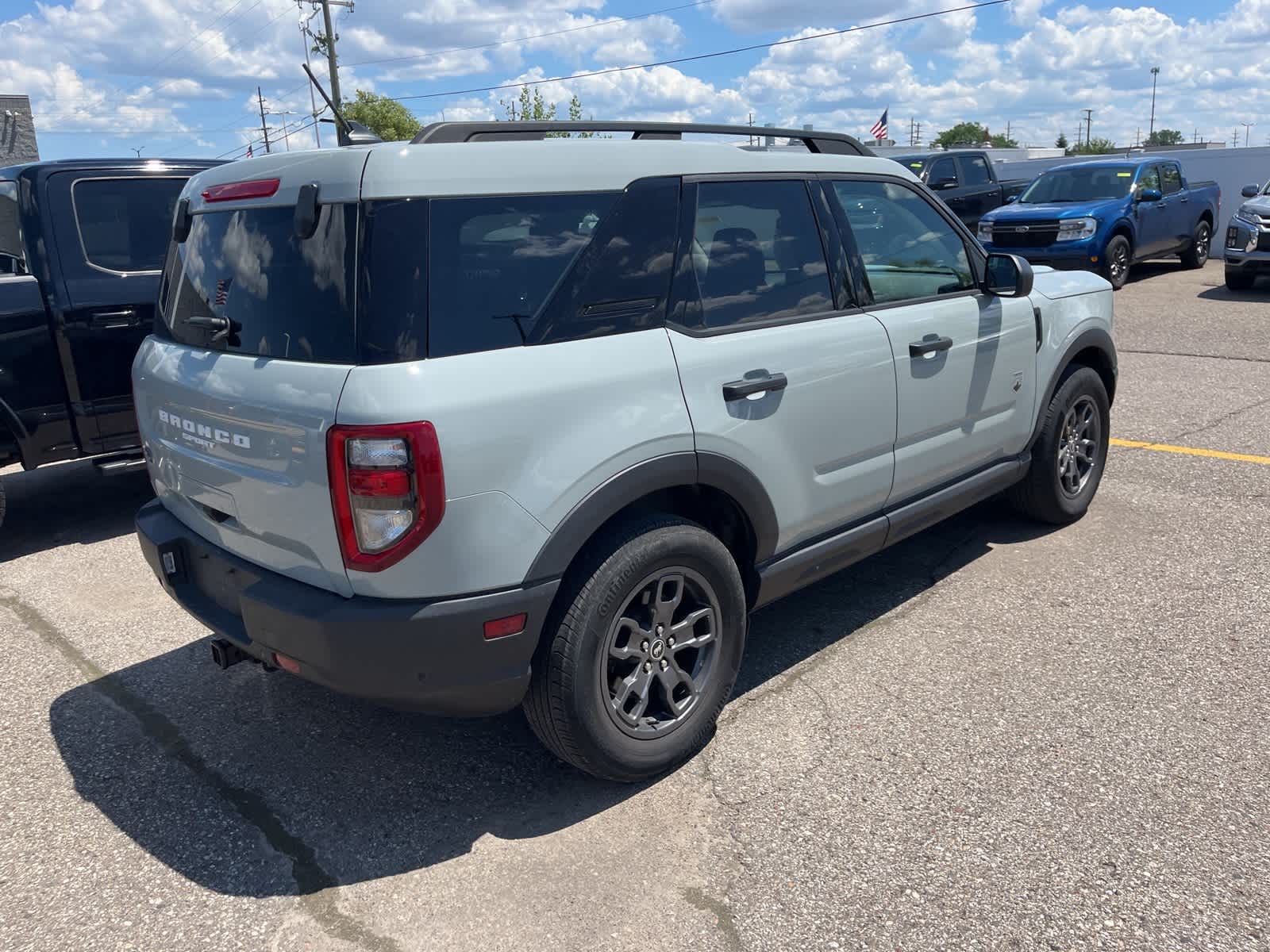 Thumbnail: 2021 Ford Bronco Sport - 13