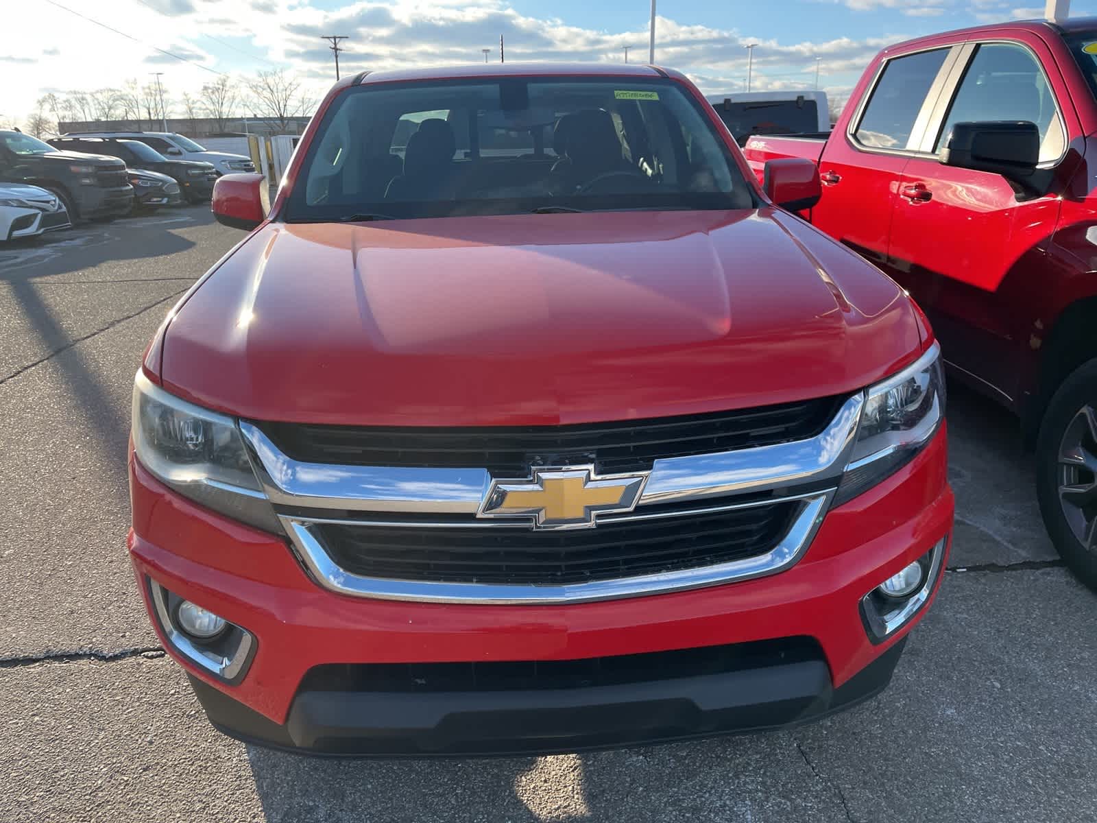 Thumbnail: 2018 Chevrolet Colorado - 23