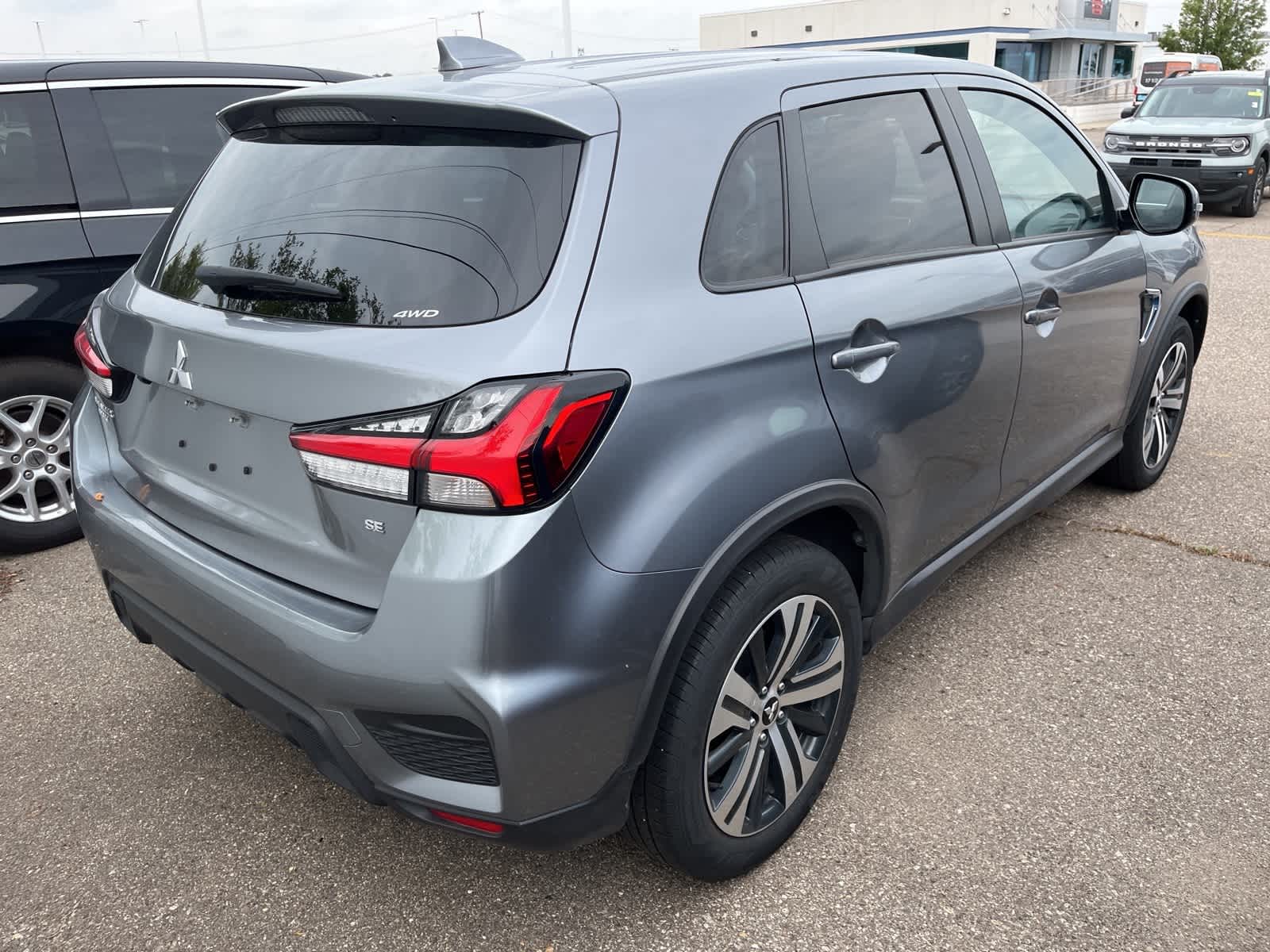 Thumbnail: 2024 Mitsubishi Outlander Sport - 13