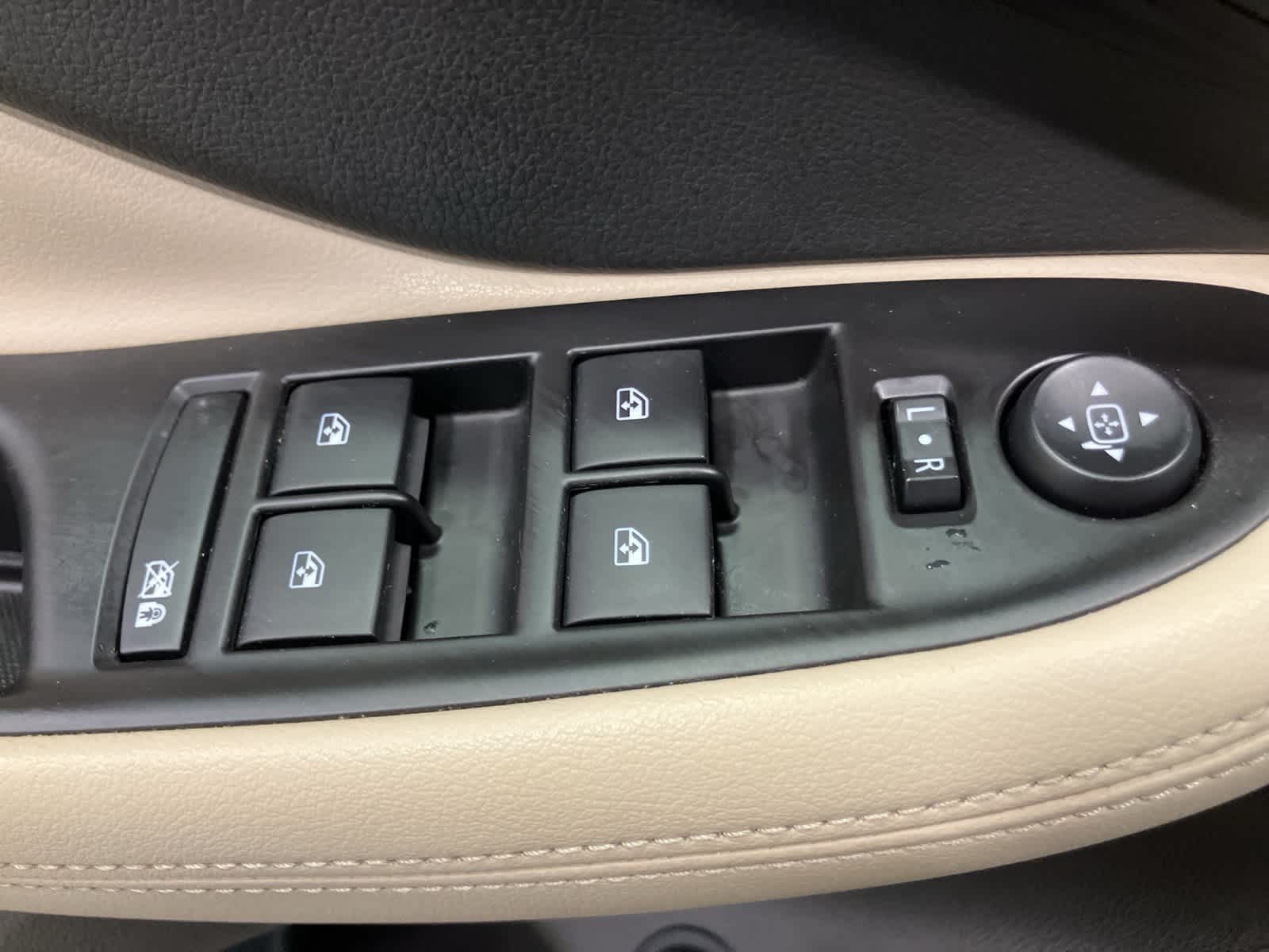 Thumbnail: 2019 Buick Envision - 13