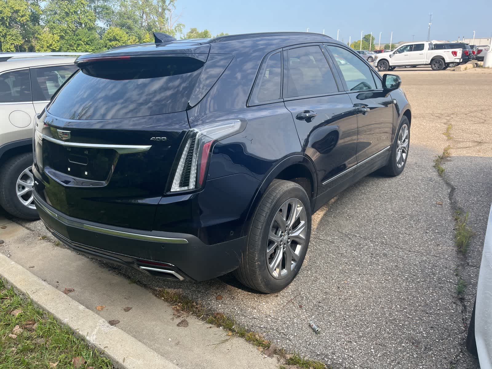 Thumbnail: 2021 Cadillac XT5 - 13