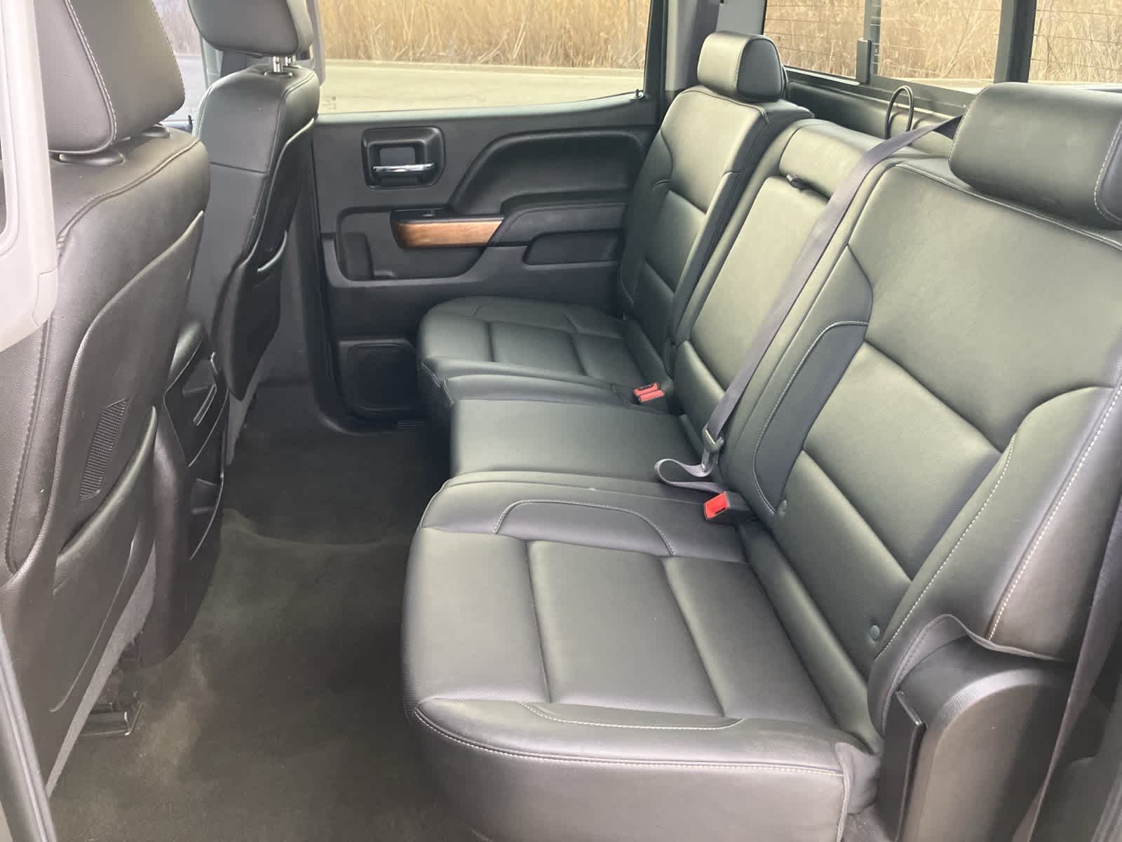 Thumbnail: 2015 Chevrolet Silverado 1500 - 22