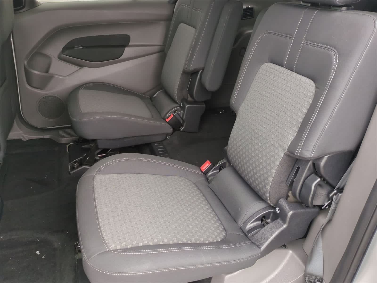 Thumbnail: 2019 Ford Transit Series - 19