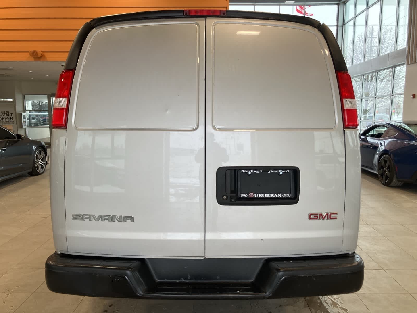 Thumbnail: 2021 GMC Savana - 6