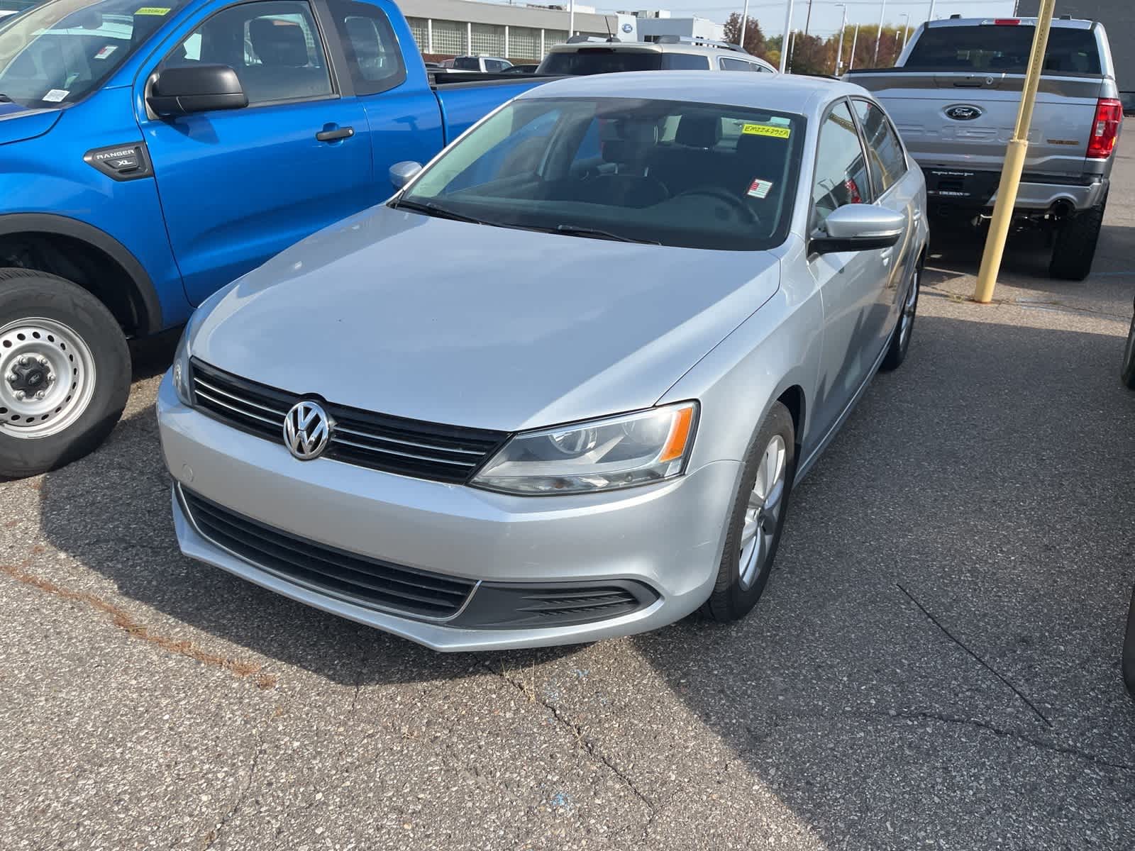 Thumbnail: 2014 Volkswagen Jetta - 2
