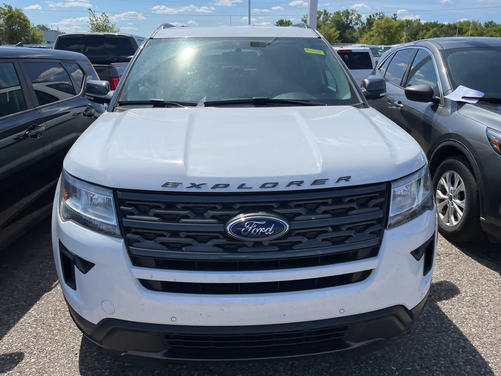Thumbnail: 2018 Ford Explorer - 21