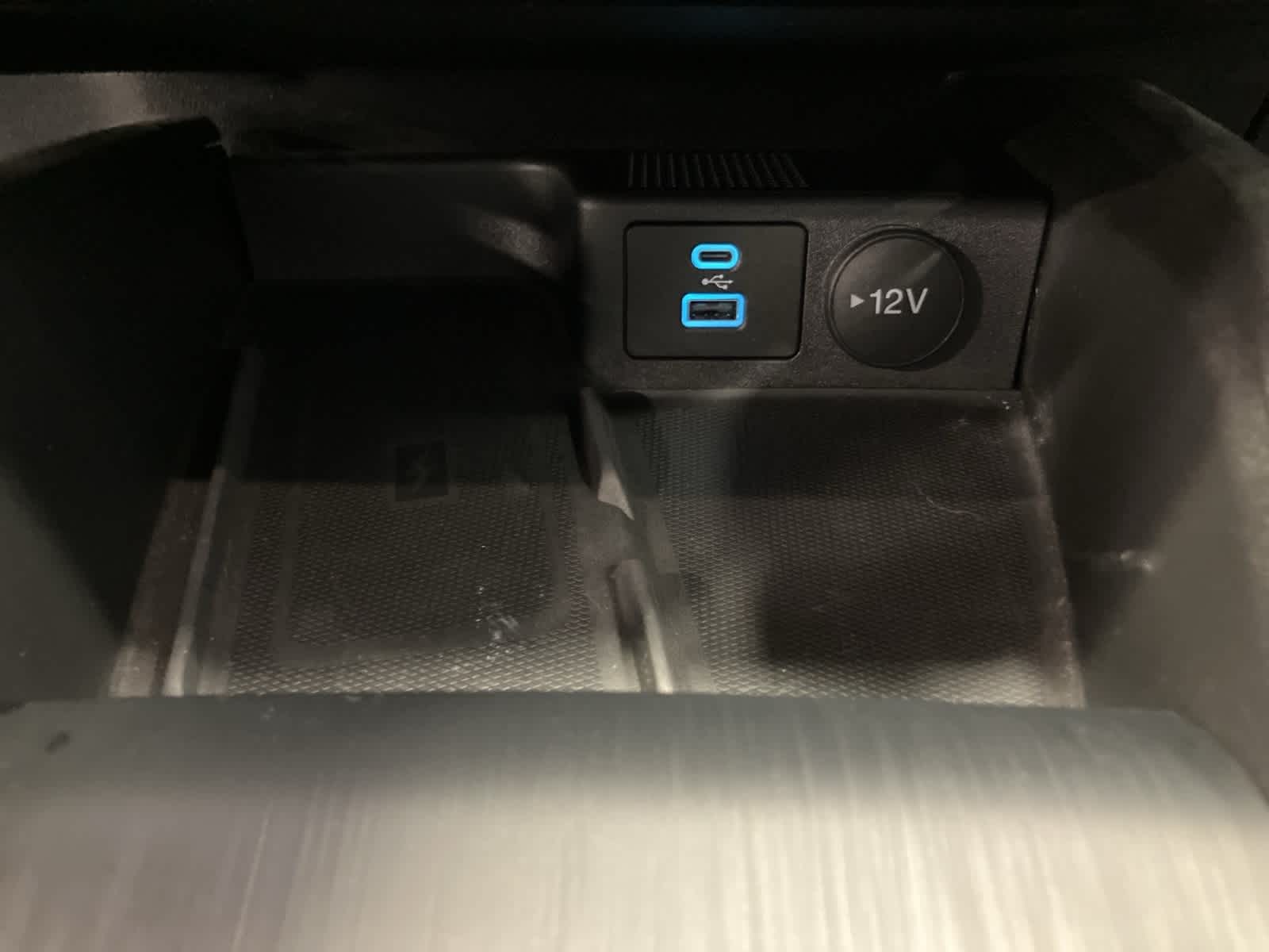 Thumbnail: 2023 Ford Escape - 20