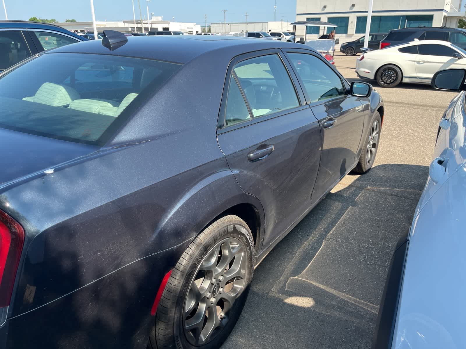 Thumbnail: 2017 Chrysler 300 - 14