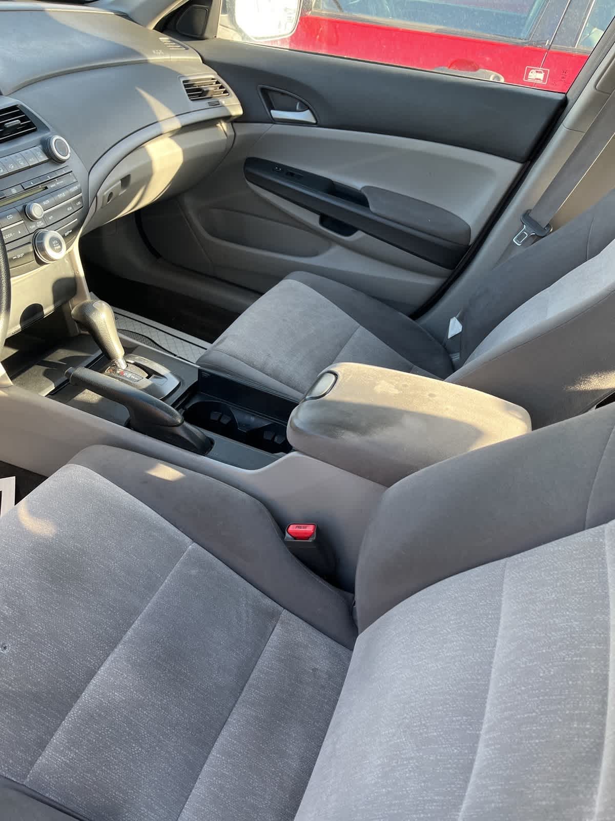 Thumbnail: 2010 Honda Accord - 10