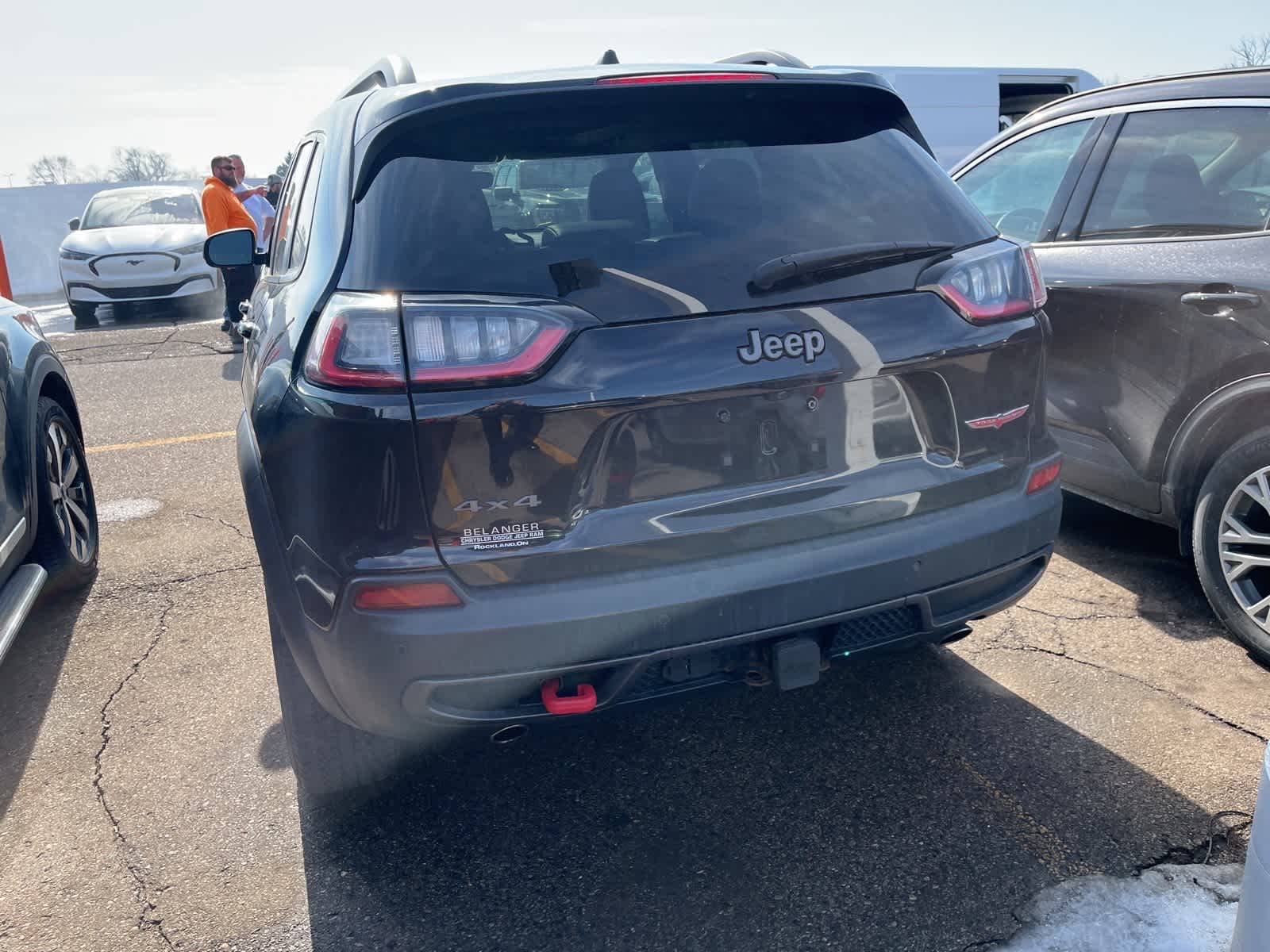 Thumbnail: 2021 Jeep Cherokee - 12