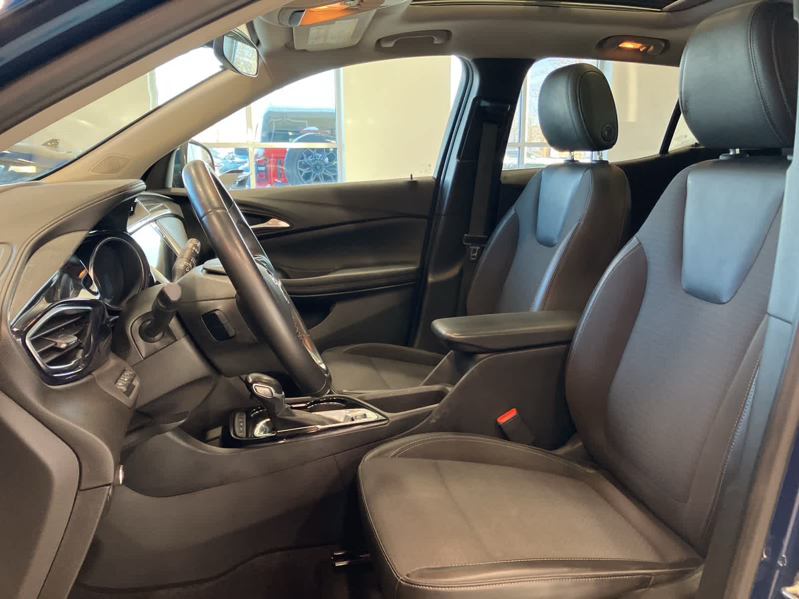 Thumbnail: 2020 Buick Encore GX - 12