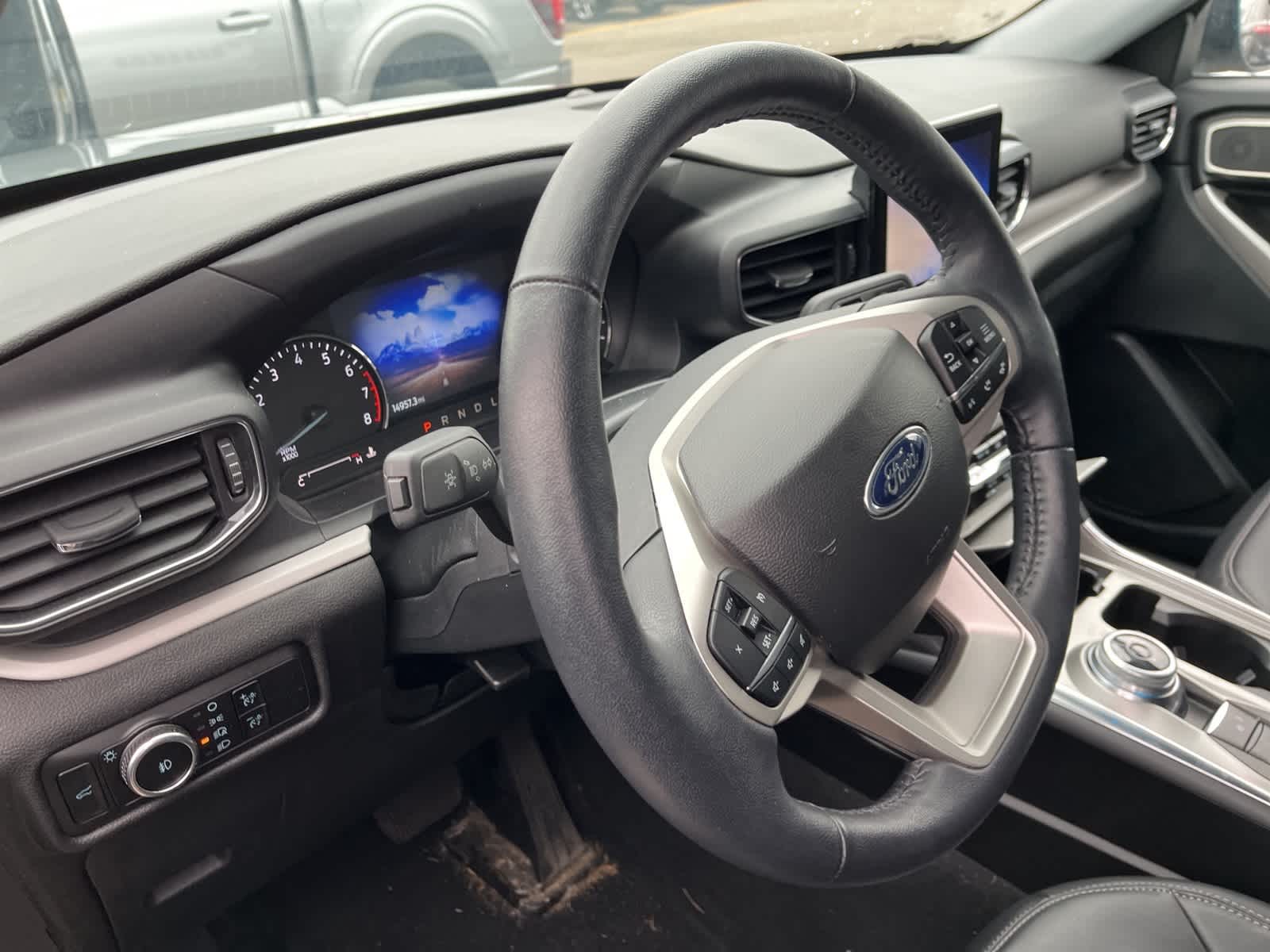 Thumbnail: 2023 Ford Explorer - 27