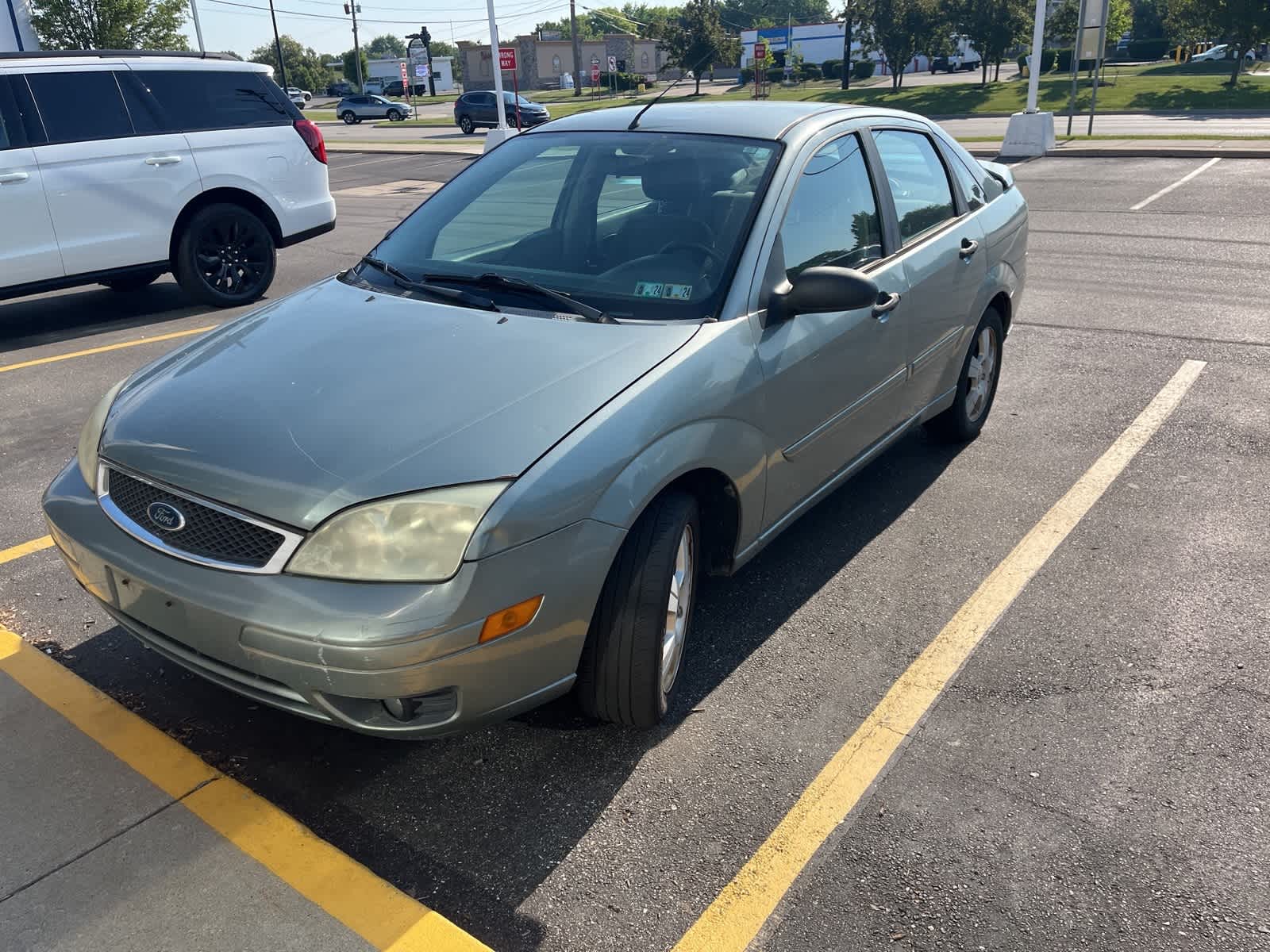 Thumbnail: 2006 Ford Focus - 1