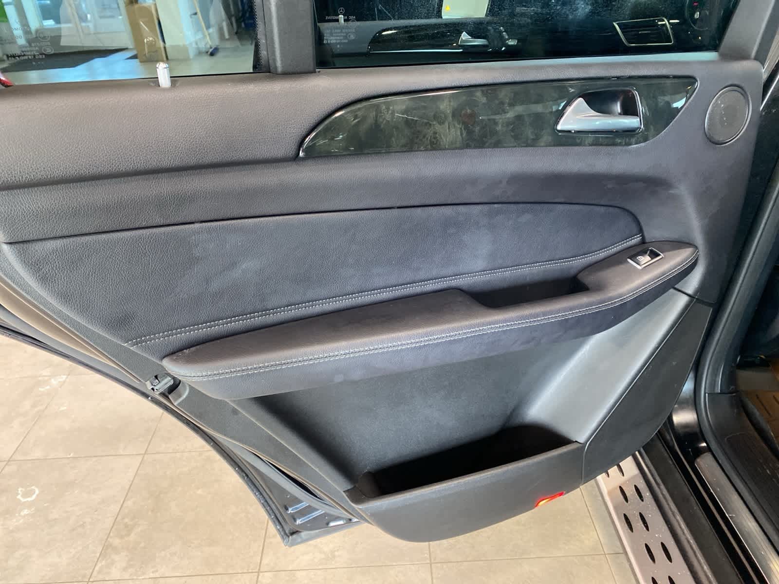 Thumbnail: 2017 Mercedes-Benz GLS - 26