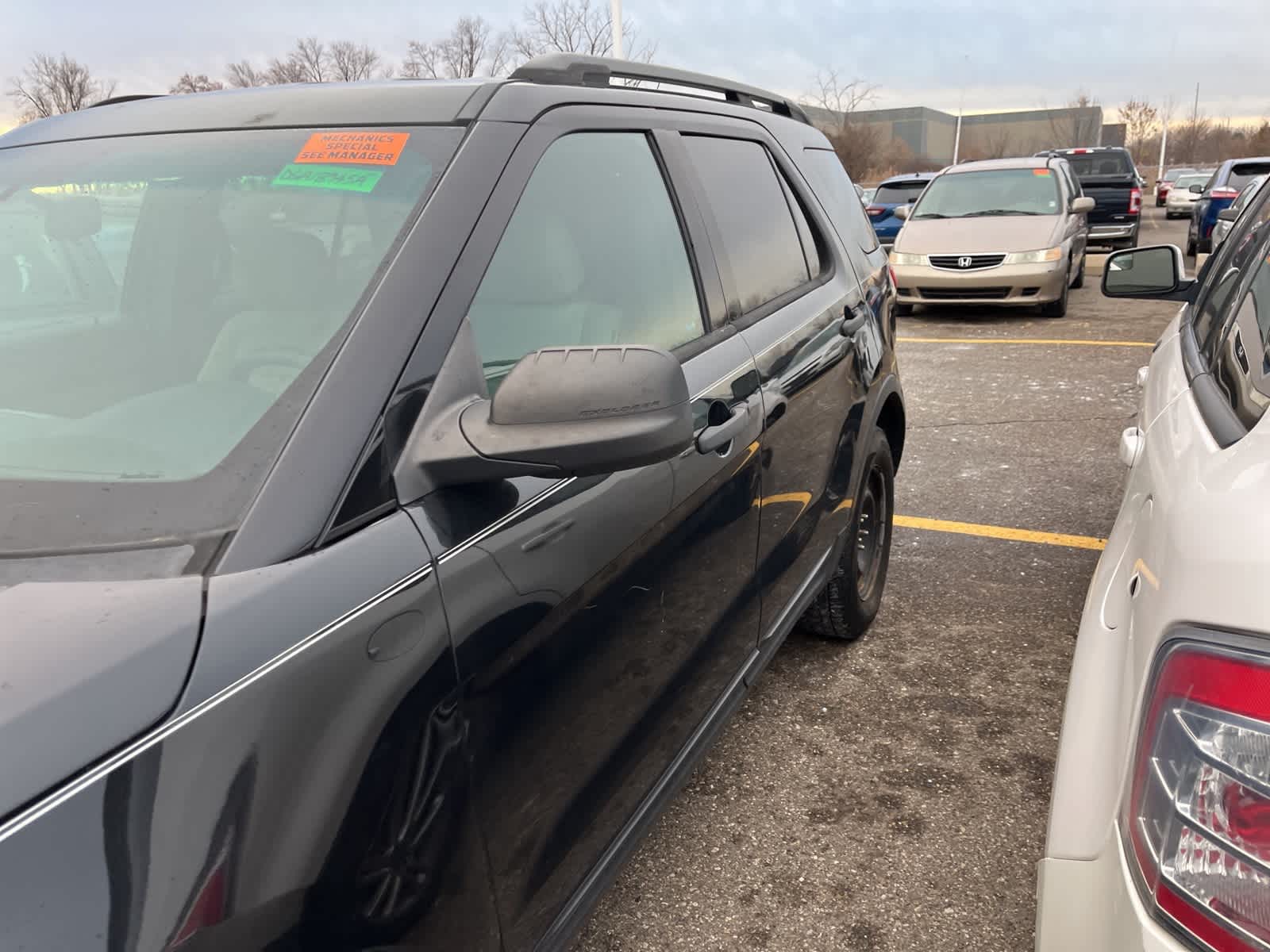 Thumbnail: 2013 Ford Explorer - 7