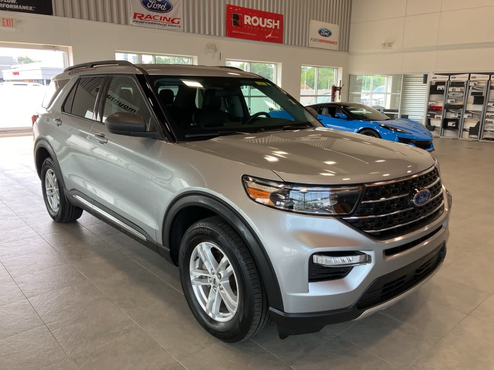Thumbnail: 2022 Ford Explorer - 3