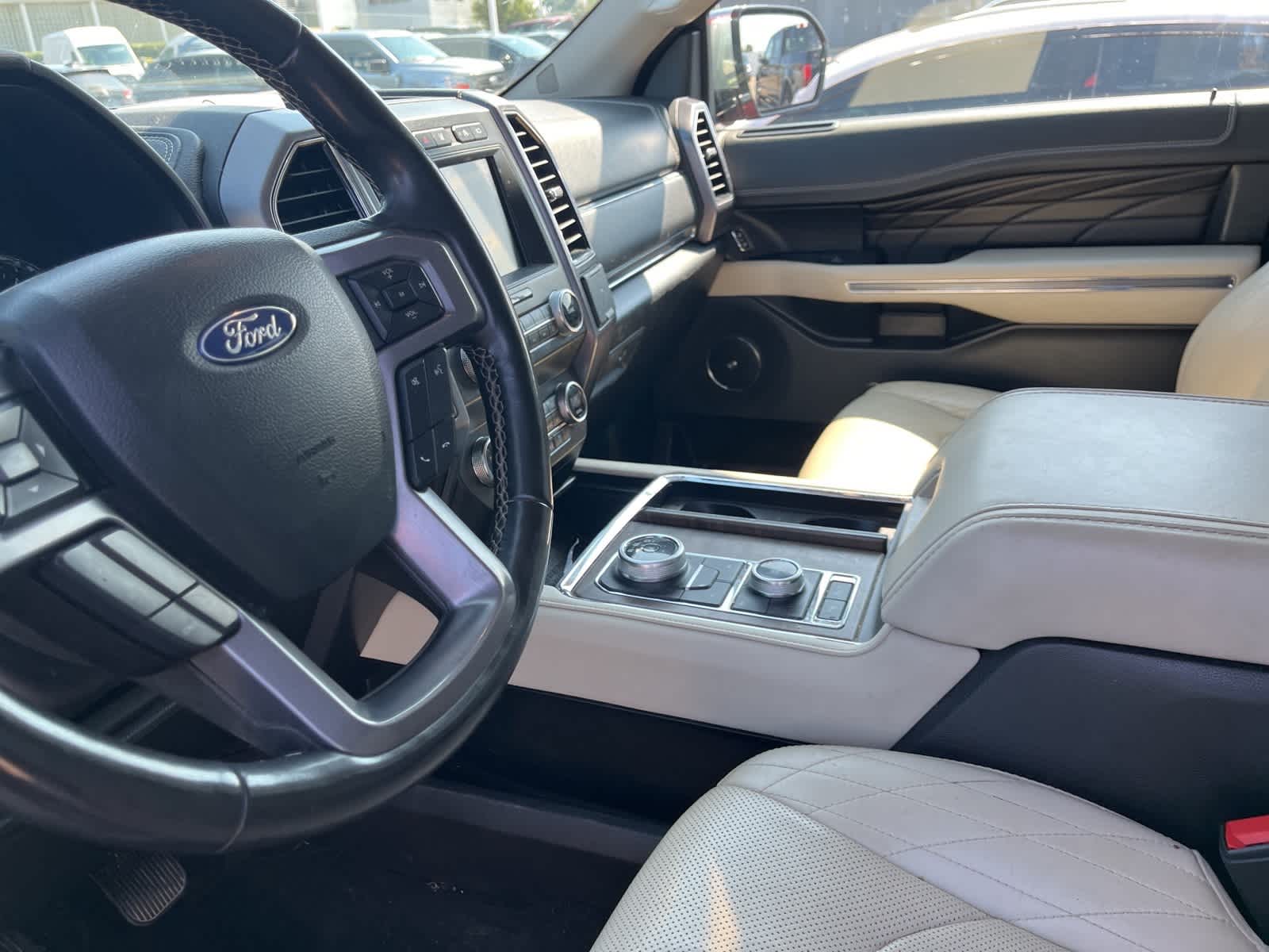 Thumbnail: 2019 Ford Expedition MAX - 24