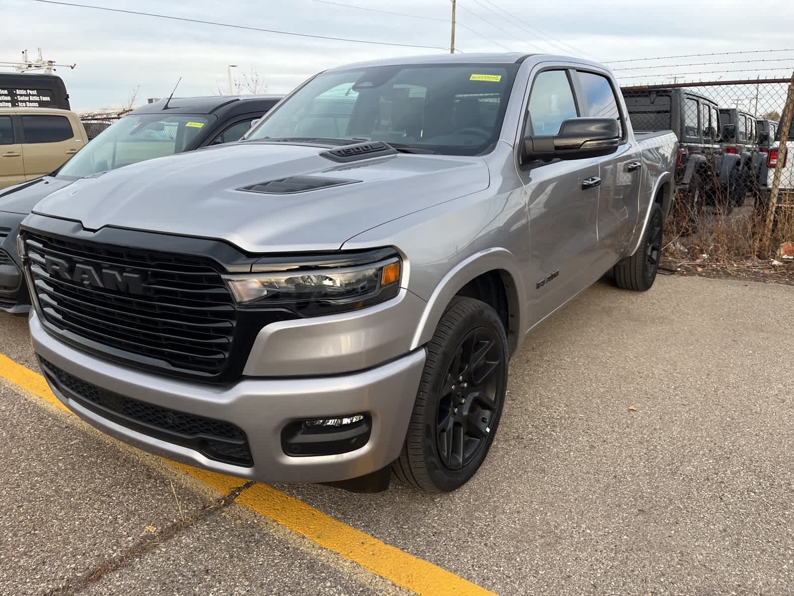 Thumbnail: 2025 RAM 1500 - 2