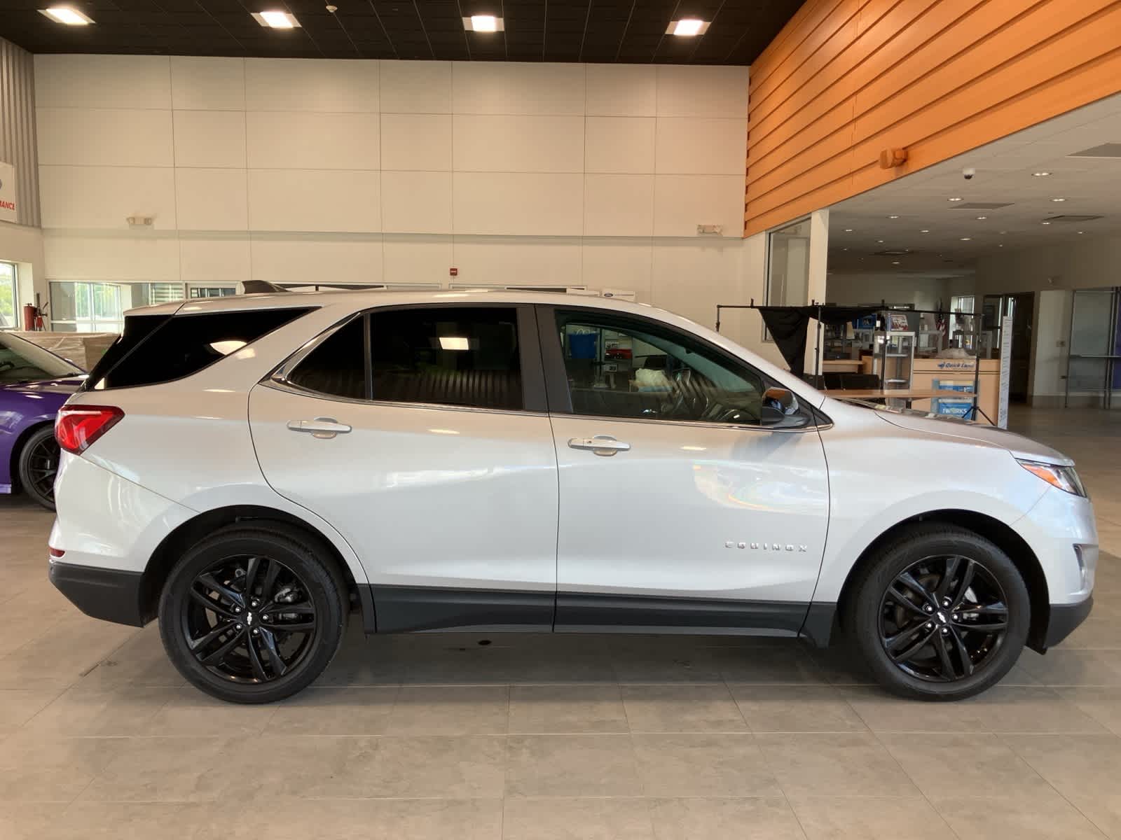 Thumbnail: 2021 Chevrolet Equinox - 4