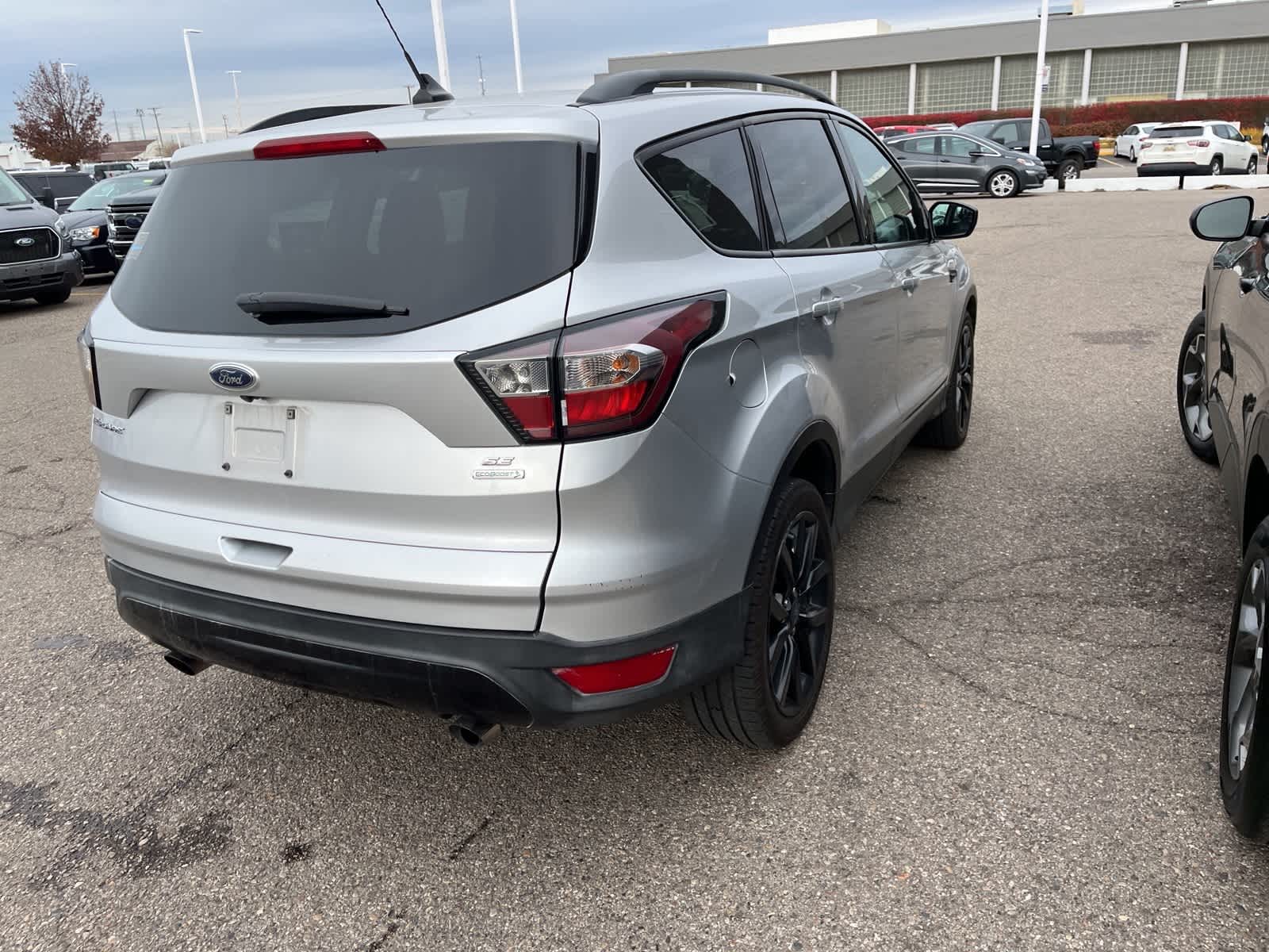 Thumbnail: 2018 Ford Escape - 18