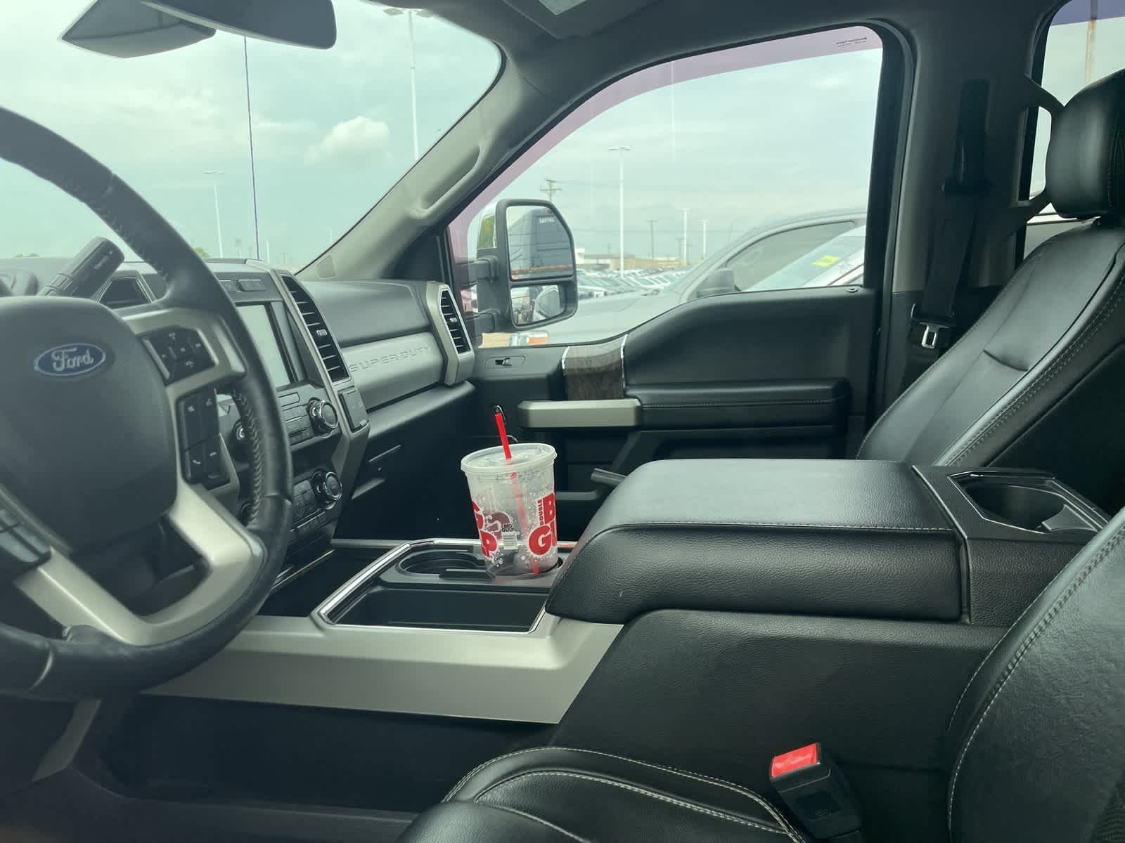 Thumbnail: 2019 Ford Econoline - 28