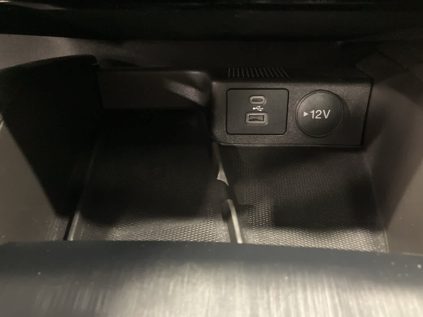 Thumbnail: 2023 Ford Escape - 21