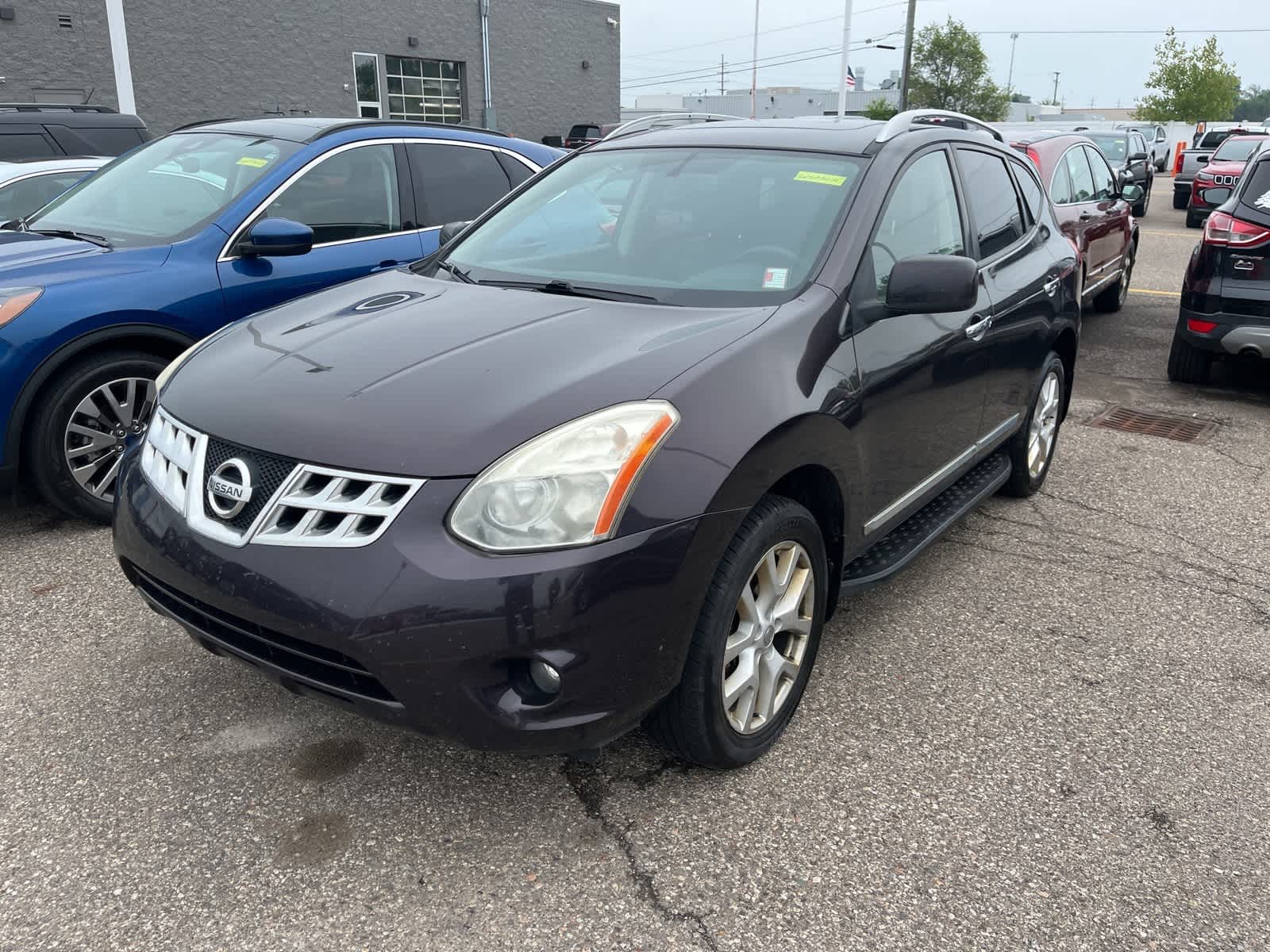 2011 Nissan Rogue SV -
                  Sterling Heights, MI
