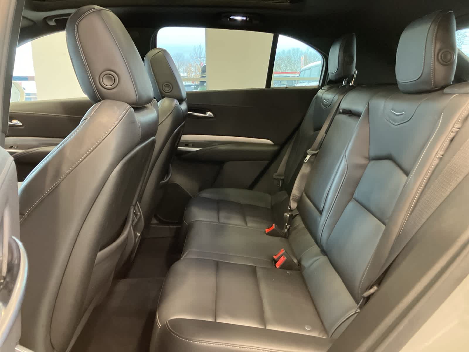 Thumbnail: 2021 Cadillac XT4 - 27