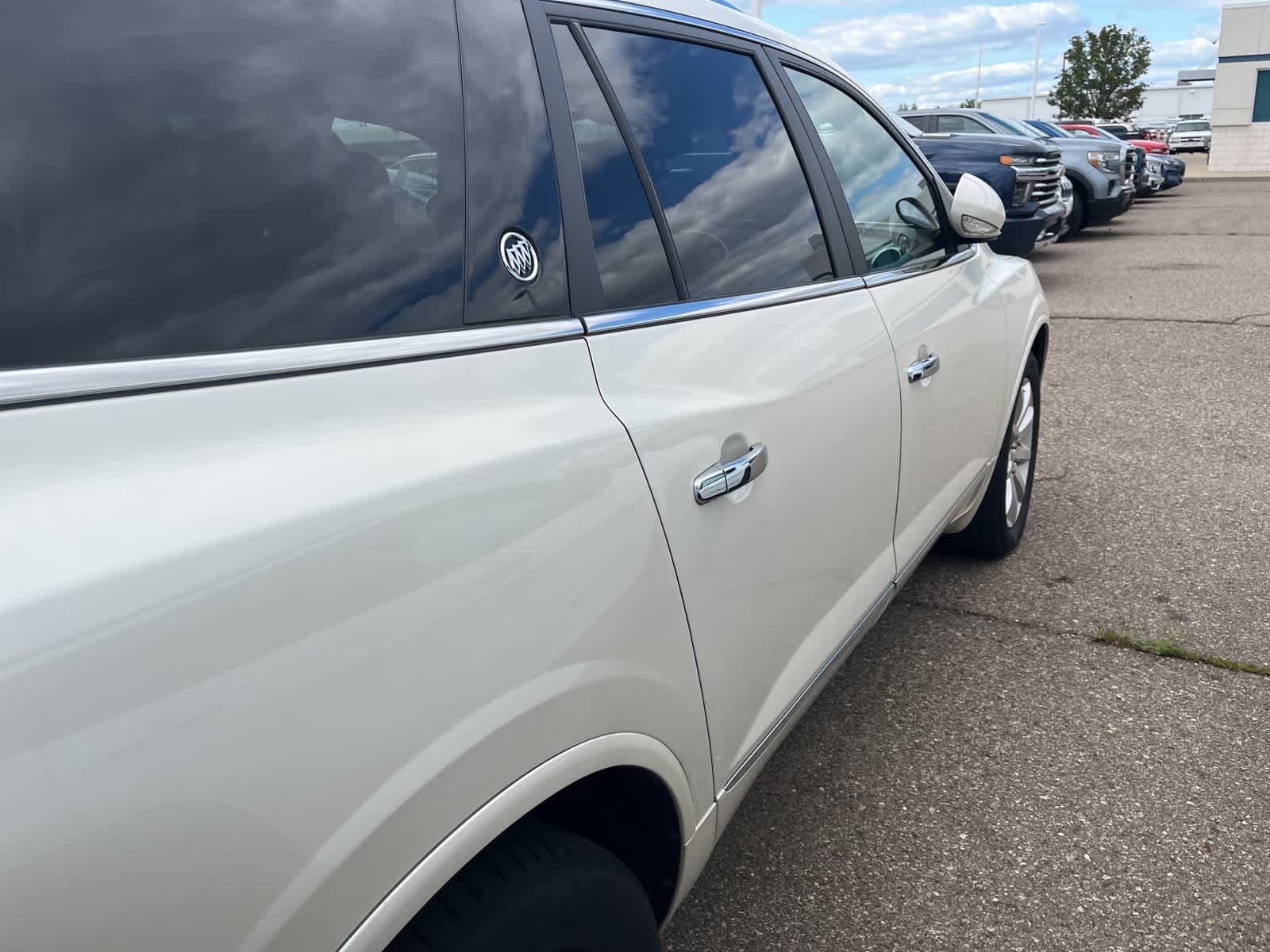 Thumbnail: 2013 Buick Enclave - 15