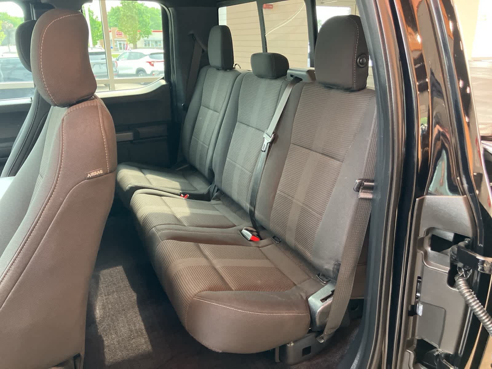 2017 Ford F-150 XLT 25