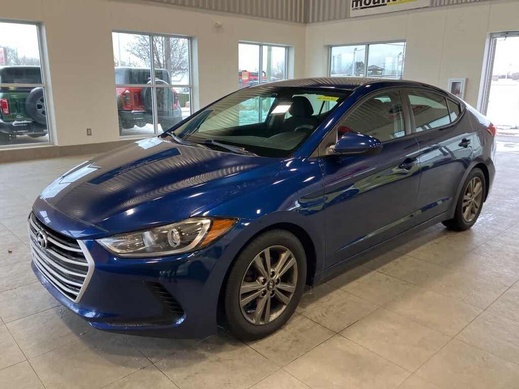 Used 2017 Hyundai Elantra SE Sedan