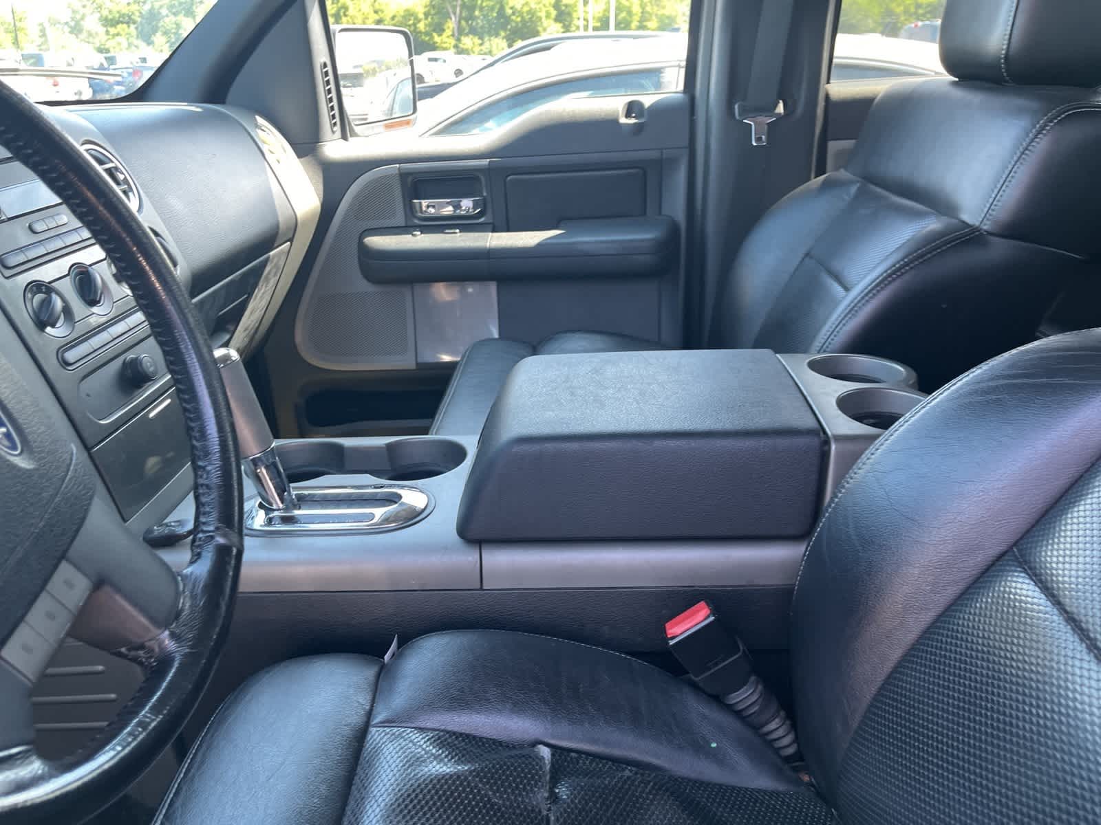 Thumbnail: 2004 Ford F-150 - 24