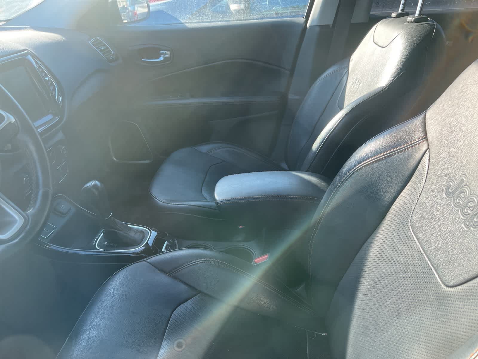 Thumbnail: 2020 Jeep Compass - 23