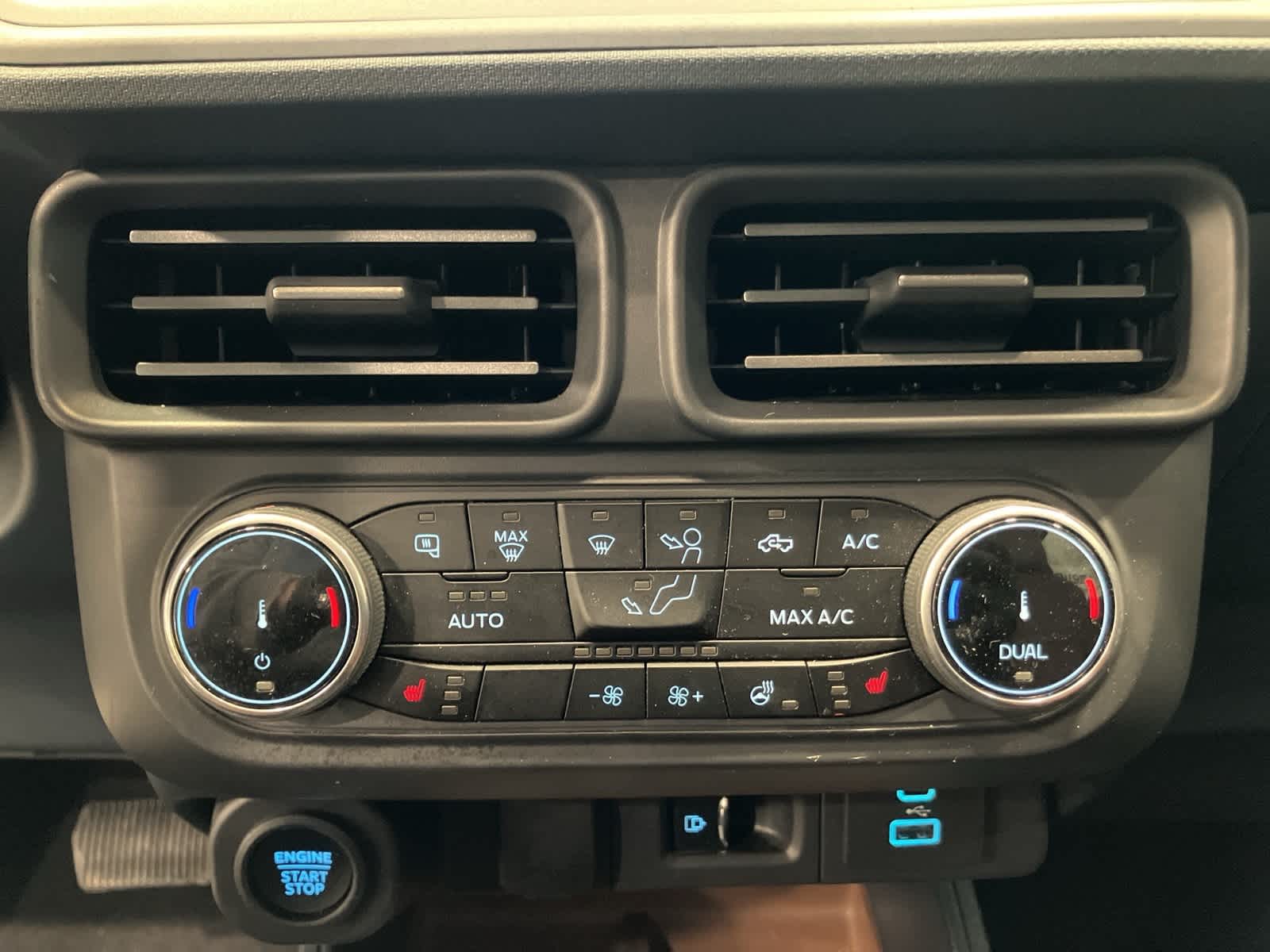 Thumbnail: 2024 Ford Maverick - 21