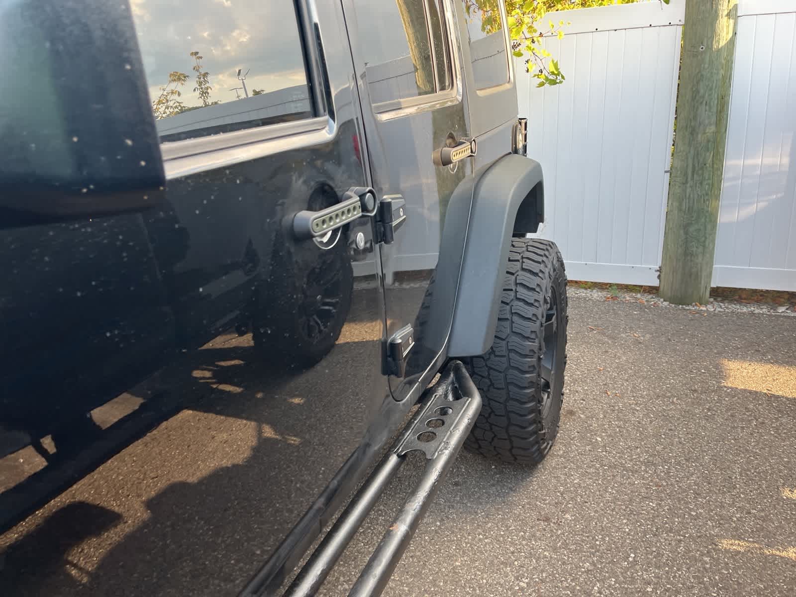 Thumbnail: 2017 Jeep Wrangler - 7