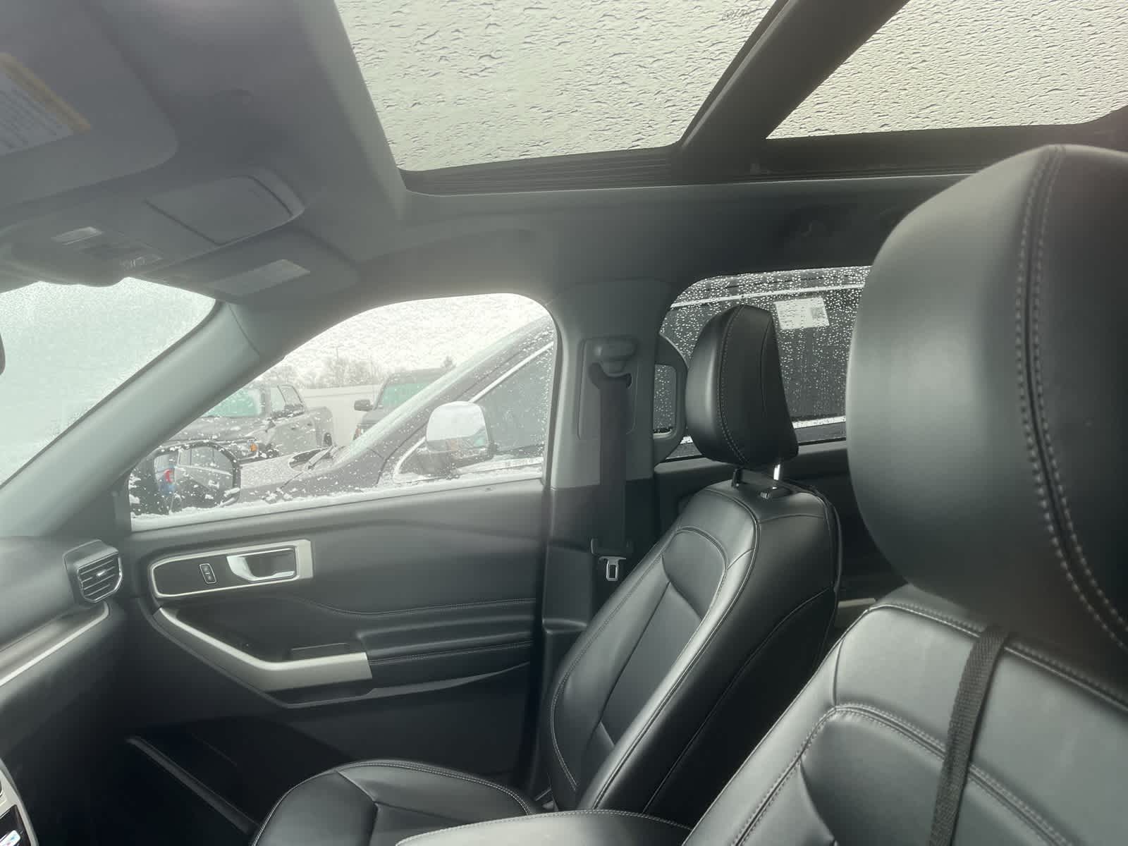 Thumbnail: 2021 Ford Explorer - 22