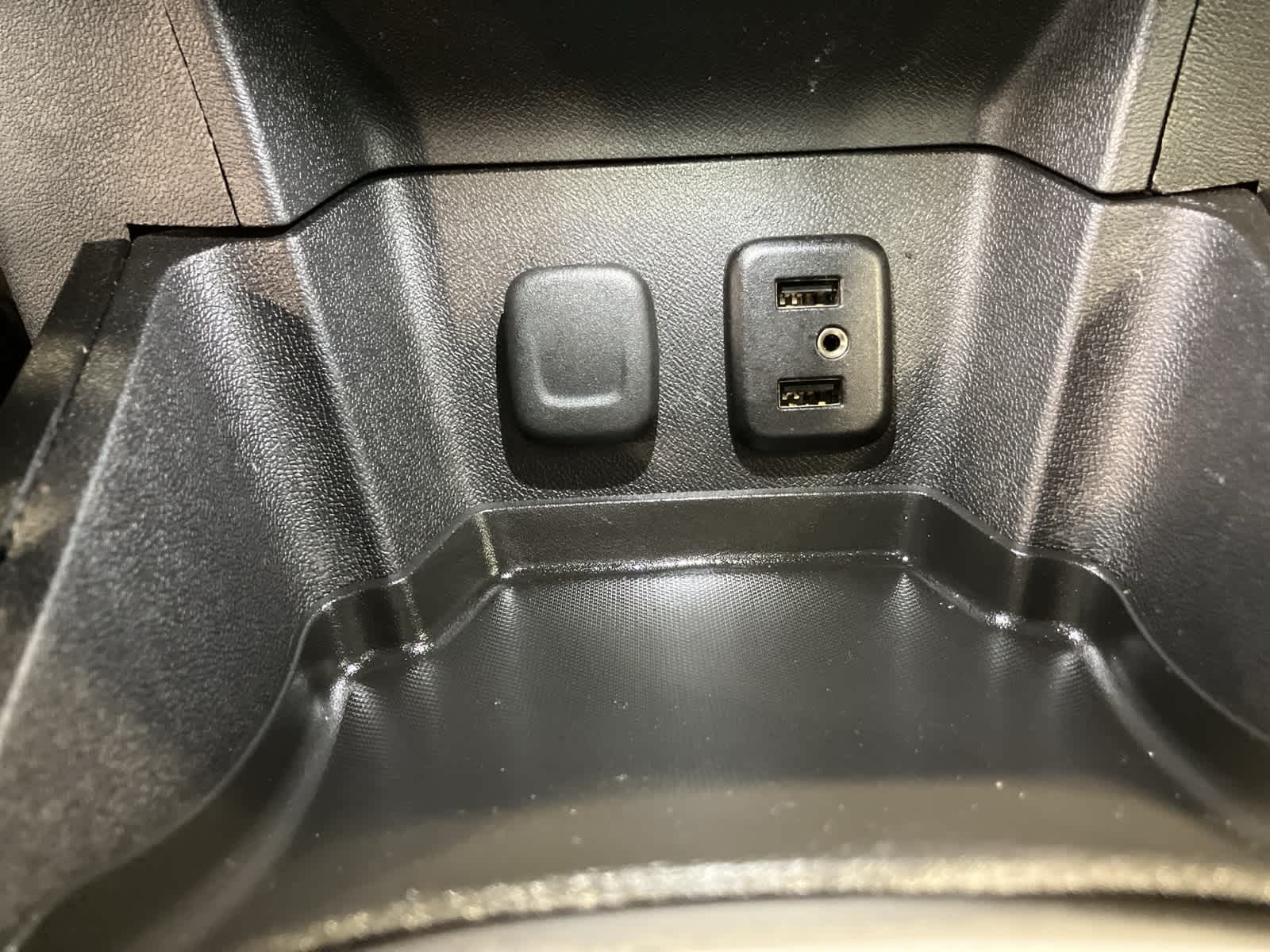 Thumbnail: 2017 Chevrolet Volt - 20