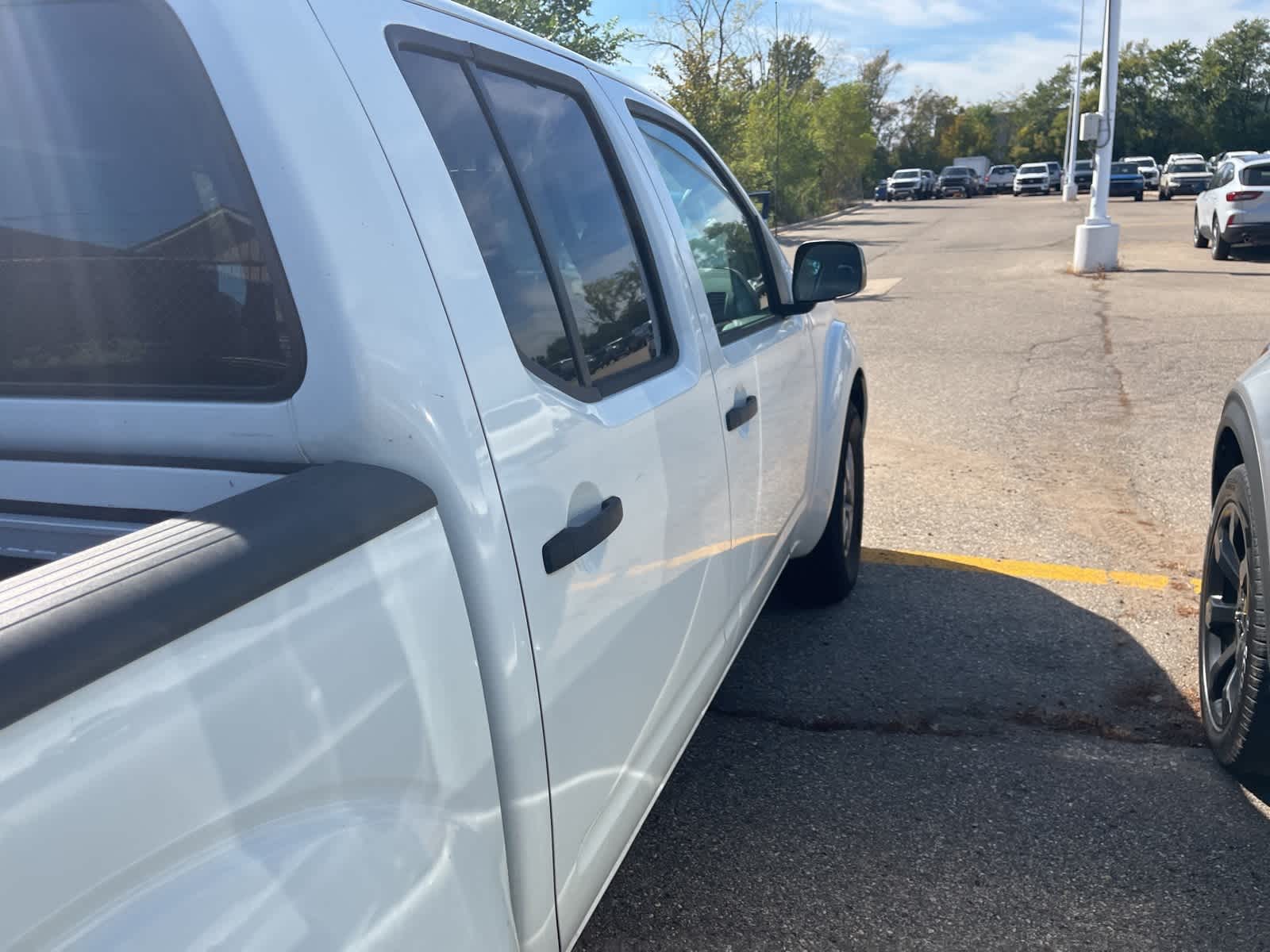 Thumbnail: 2015 Nissan Frontier - 15