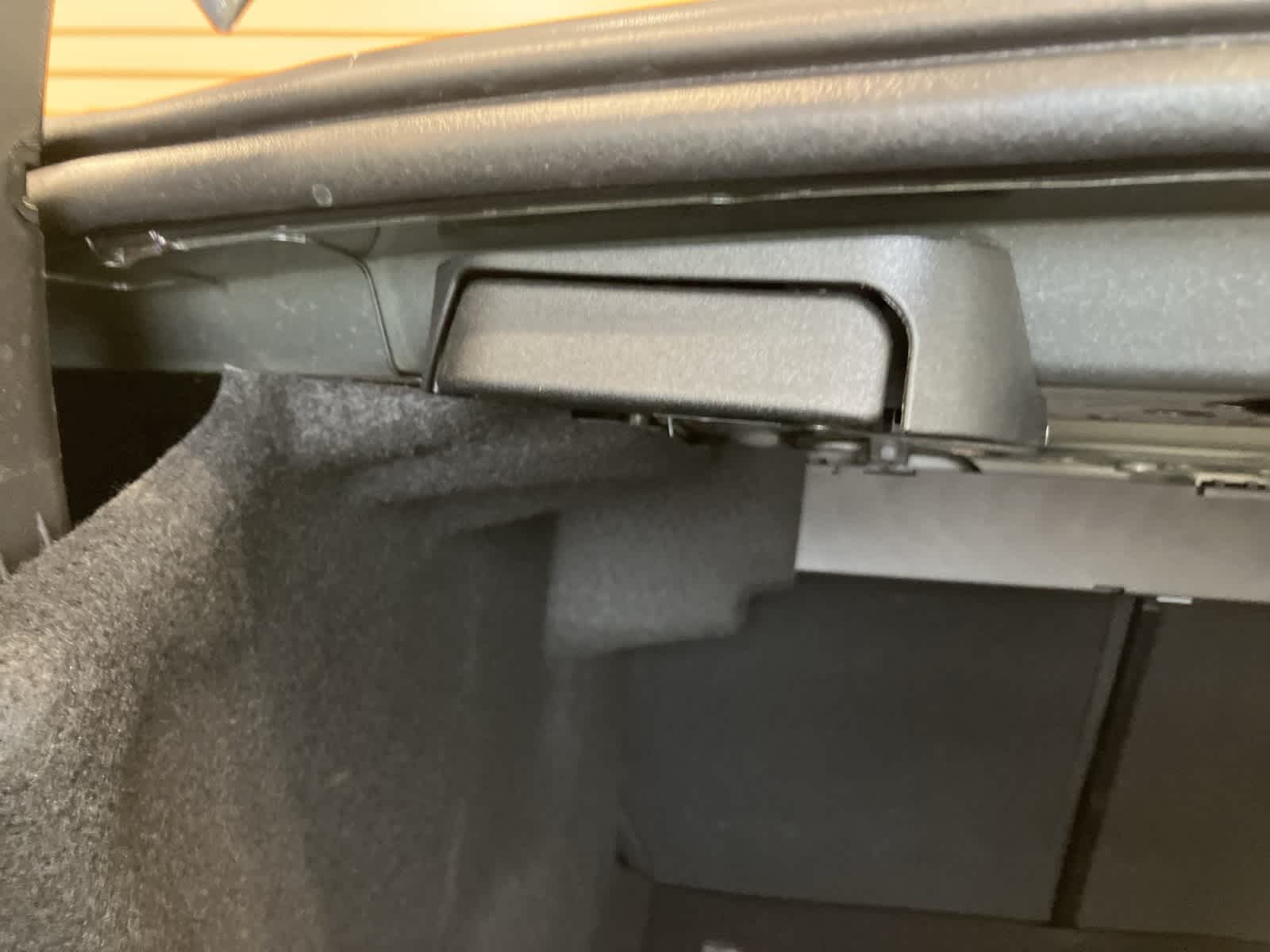 Thumbnail: 2022 Mercedes-Benz E-Class - 31