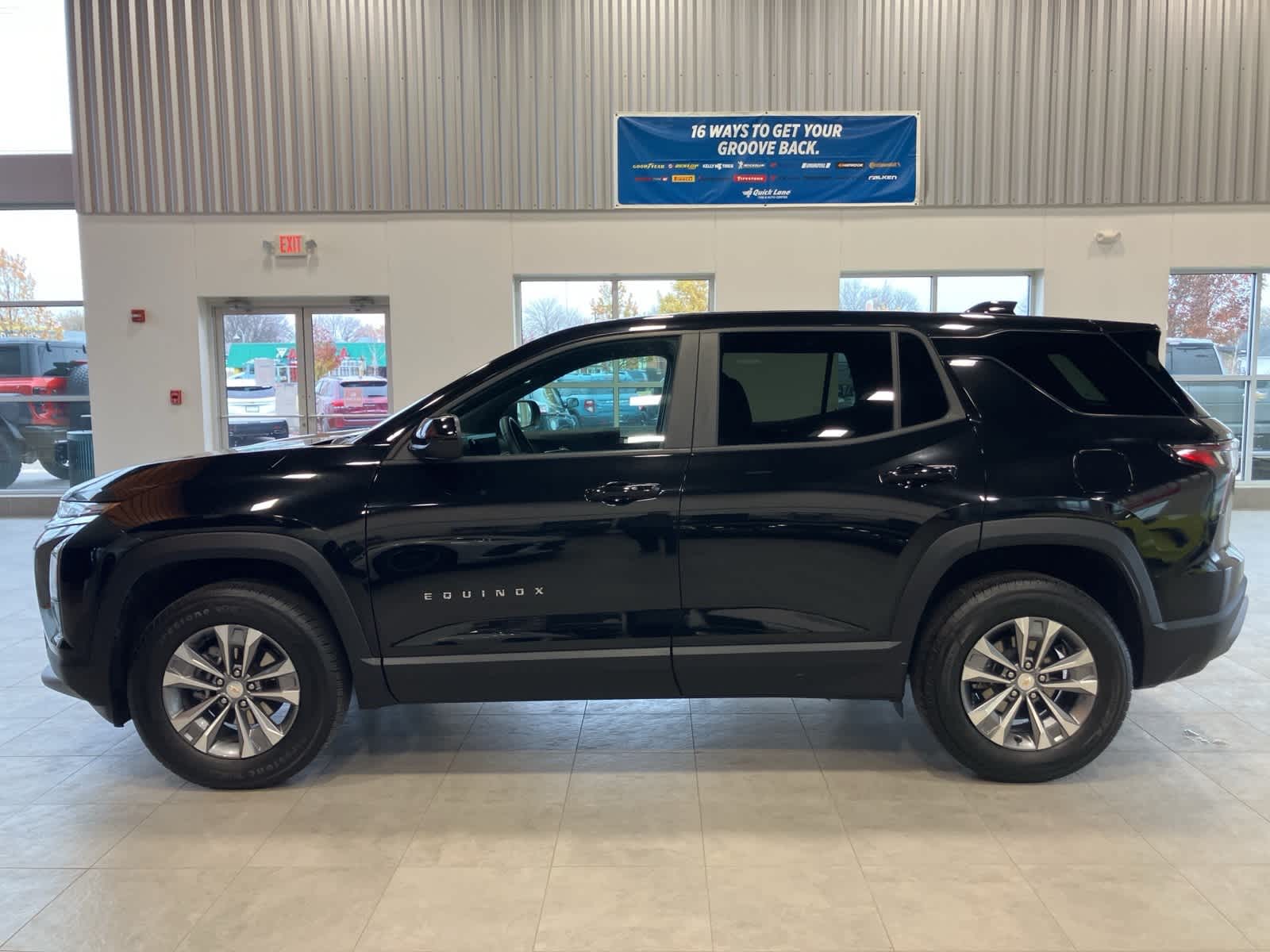 Thumbnail: 2025 Chevrolet Equinox - 8