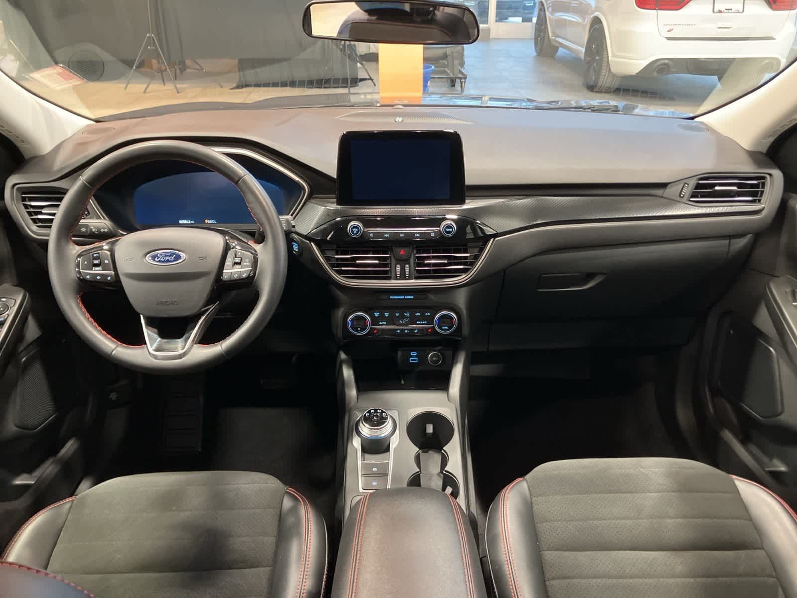 Thumbnail: 2021 Ford Escape - 24