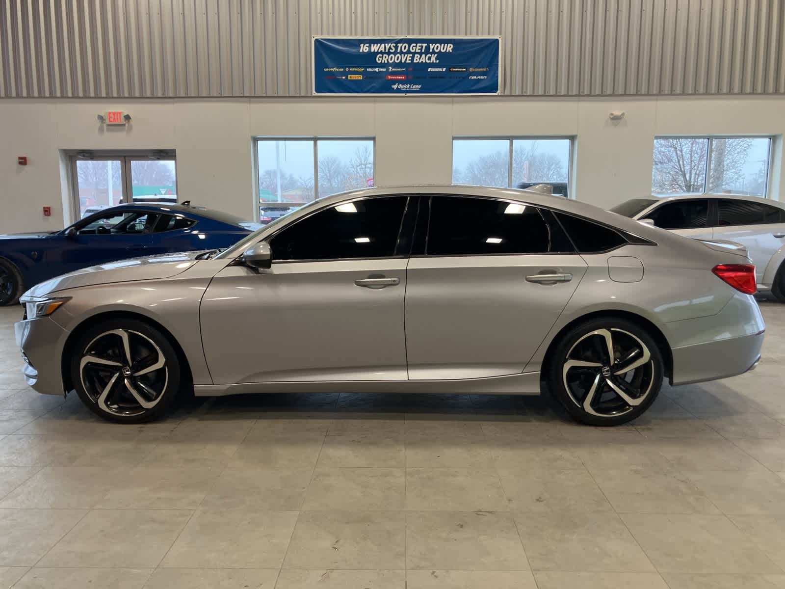 Thumbnail: 2019 Honda Accord - 8