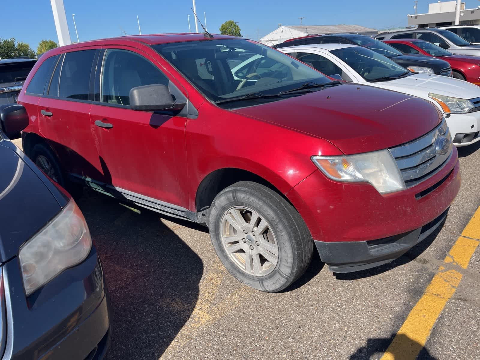 Thumbnail: 2010 Ford Edge - 17