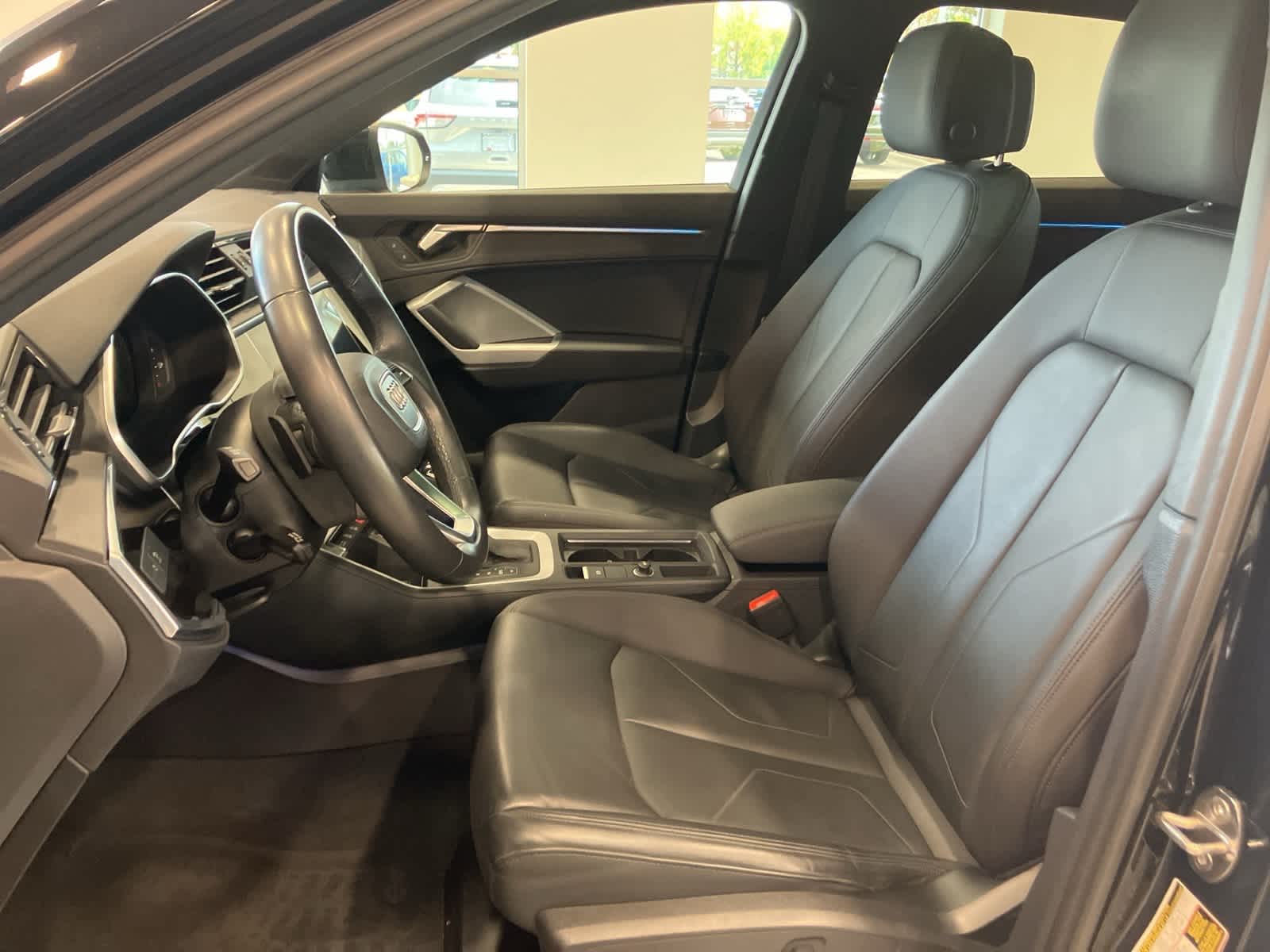 Thumbnail: 2022 Audi Q3 - 13