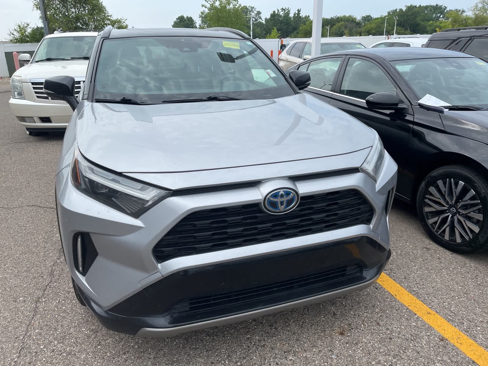 Thumbnail: 2022 Toyota RAV4 - 20