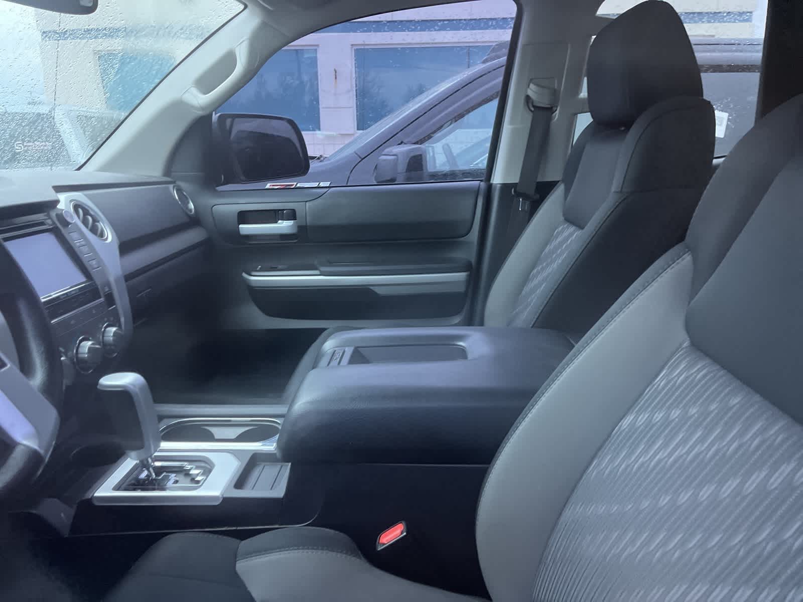 Thumbnail: 2018 Toyota Tundra - 24